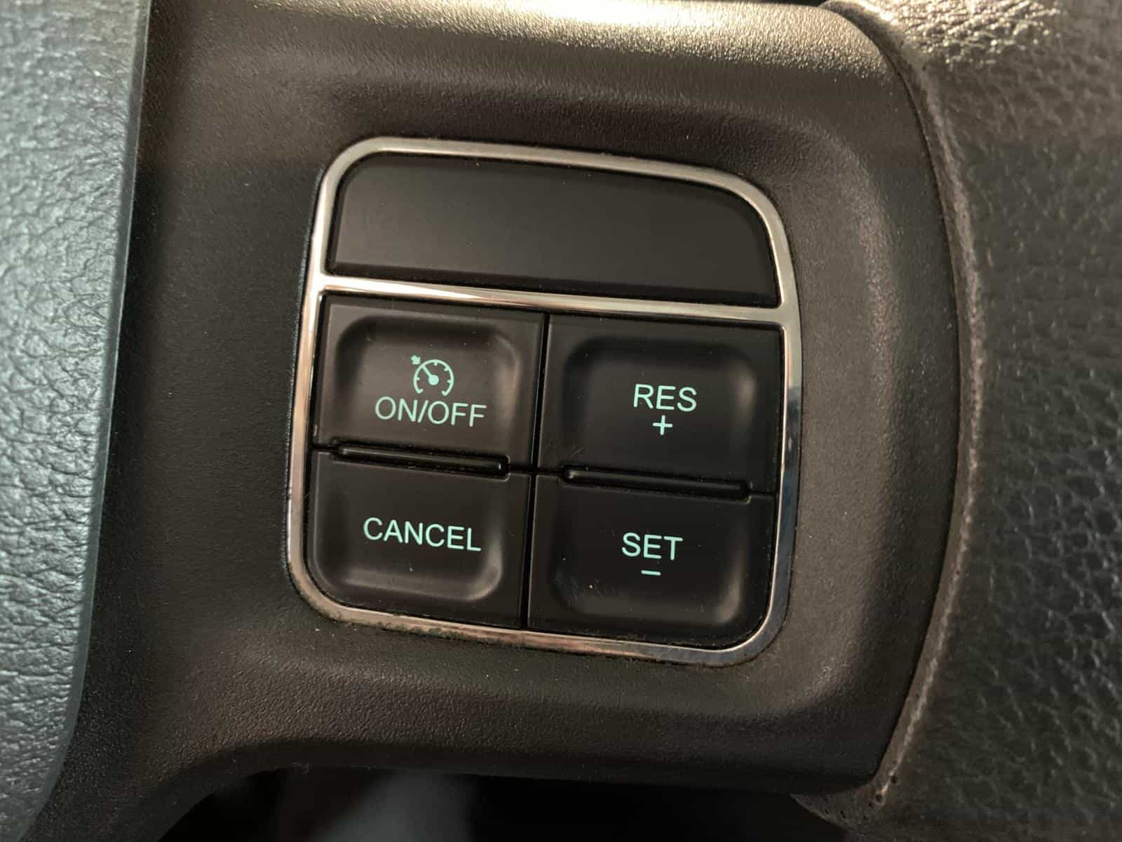 2012 RAM 1500 ST - Image 18