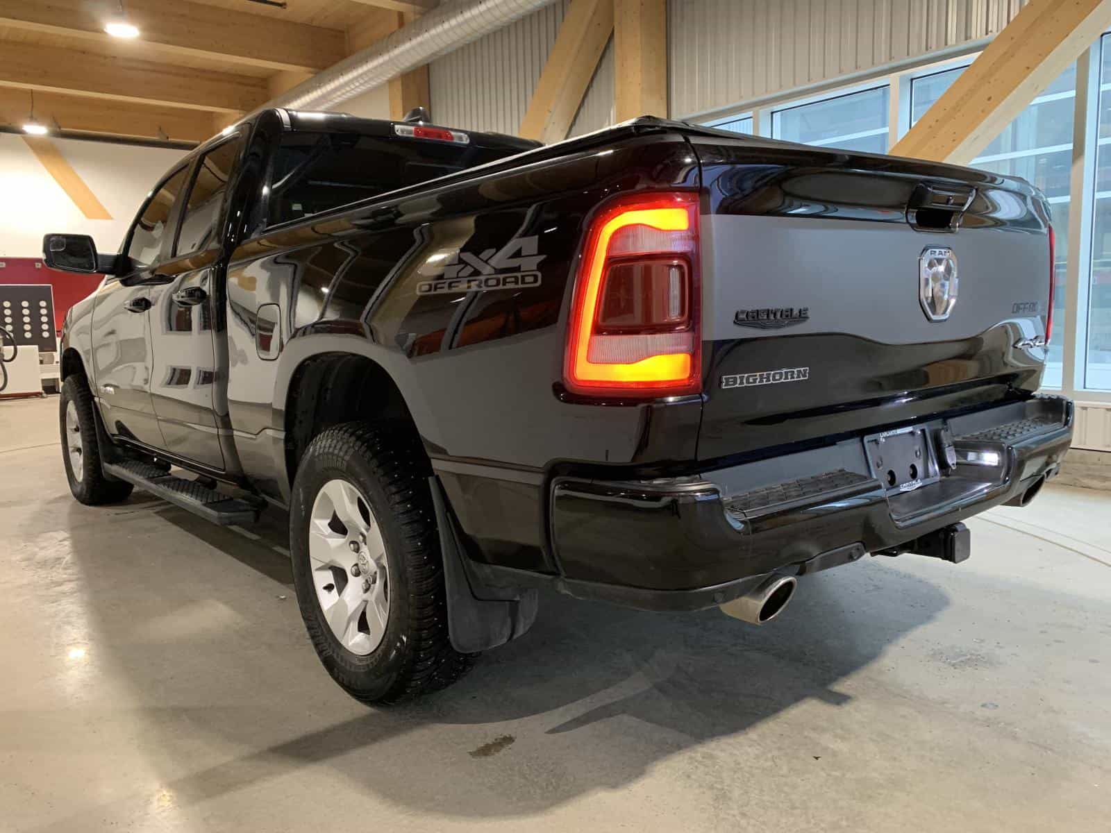 2020 RAM 1500 Big Horn - Image 2