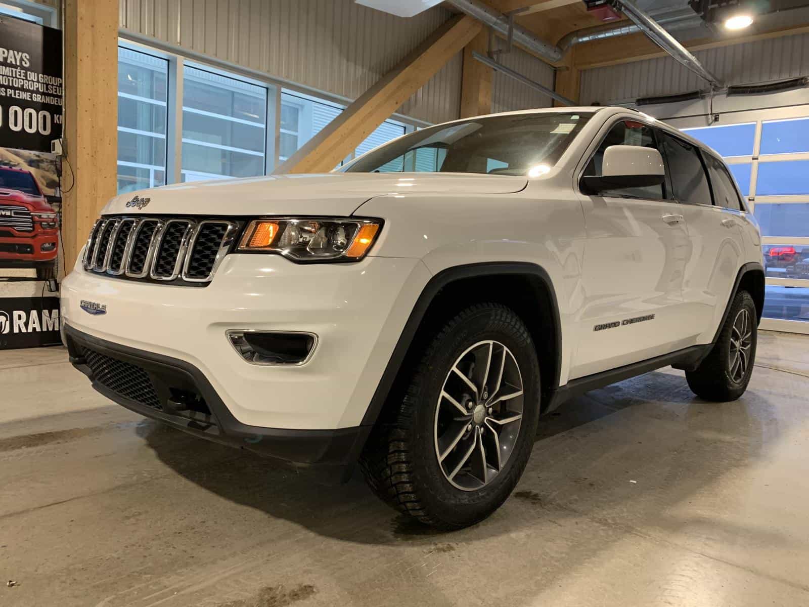 2018 Jeep Grand Cherokee Laredo - Image 1