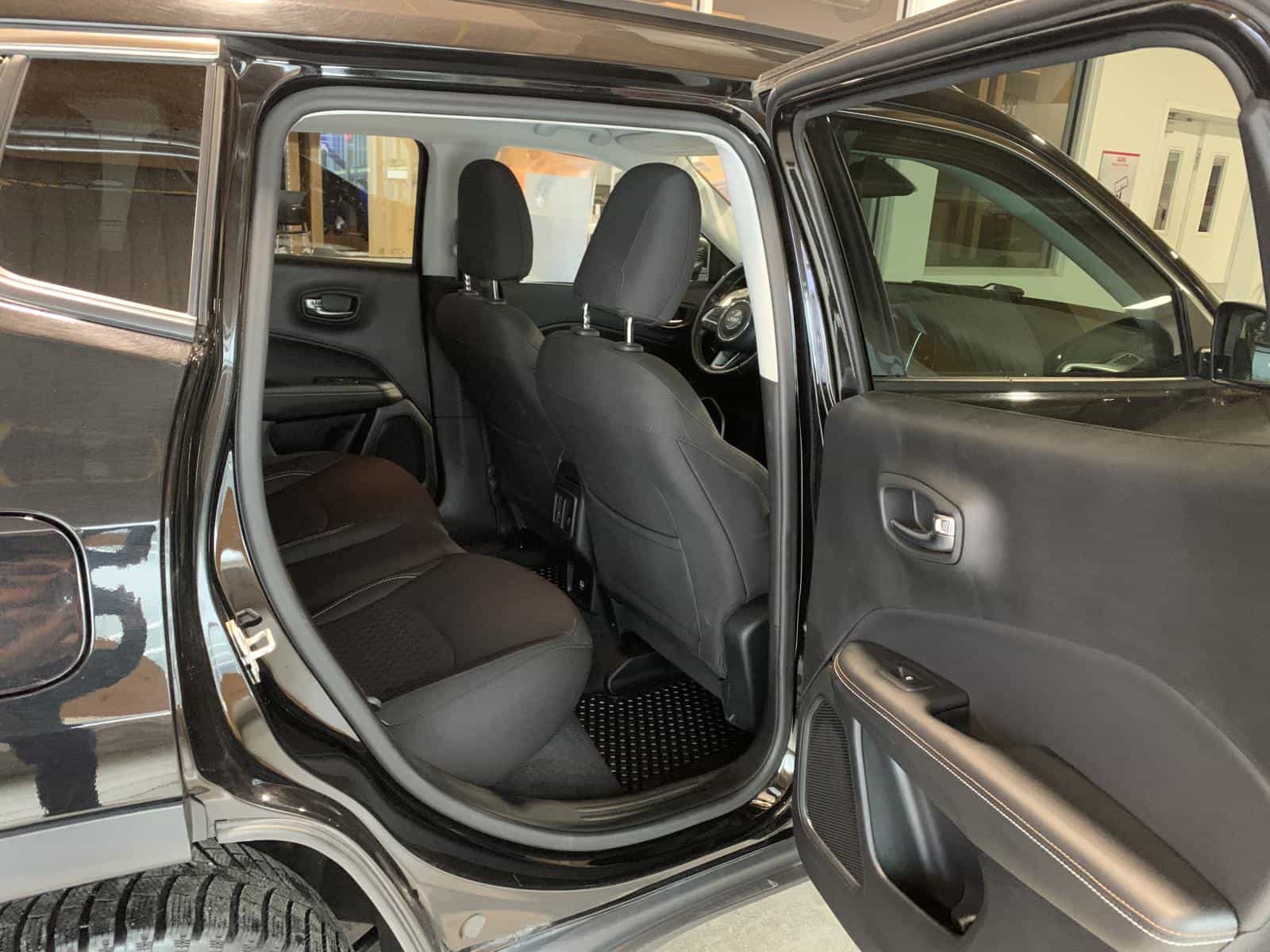 2020 Jeep Compass Sport - Image 9