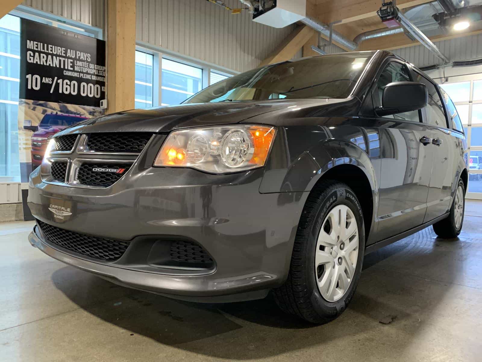 2019 Dodge Grand Caravan SXT - Image 1