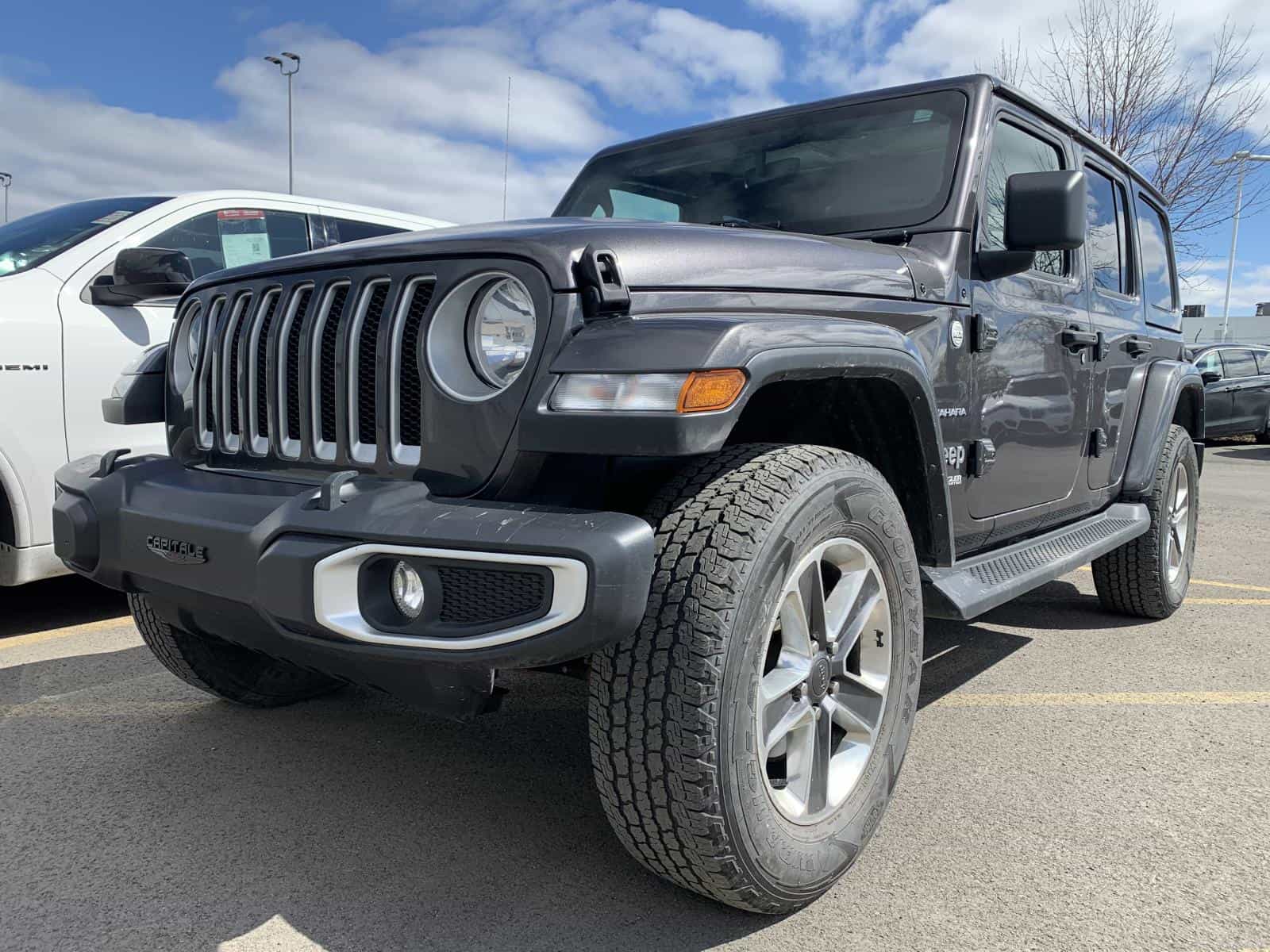 Image 1 Jeep Wrangler 4xe Unlimited Sahara 2021