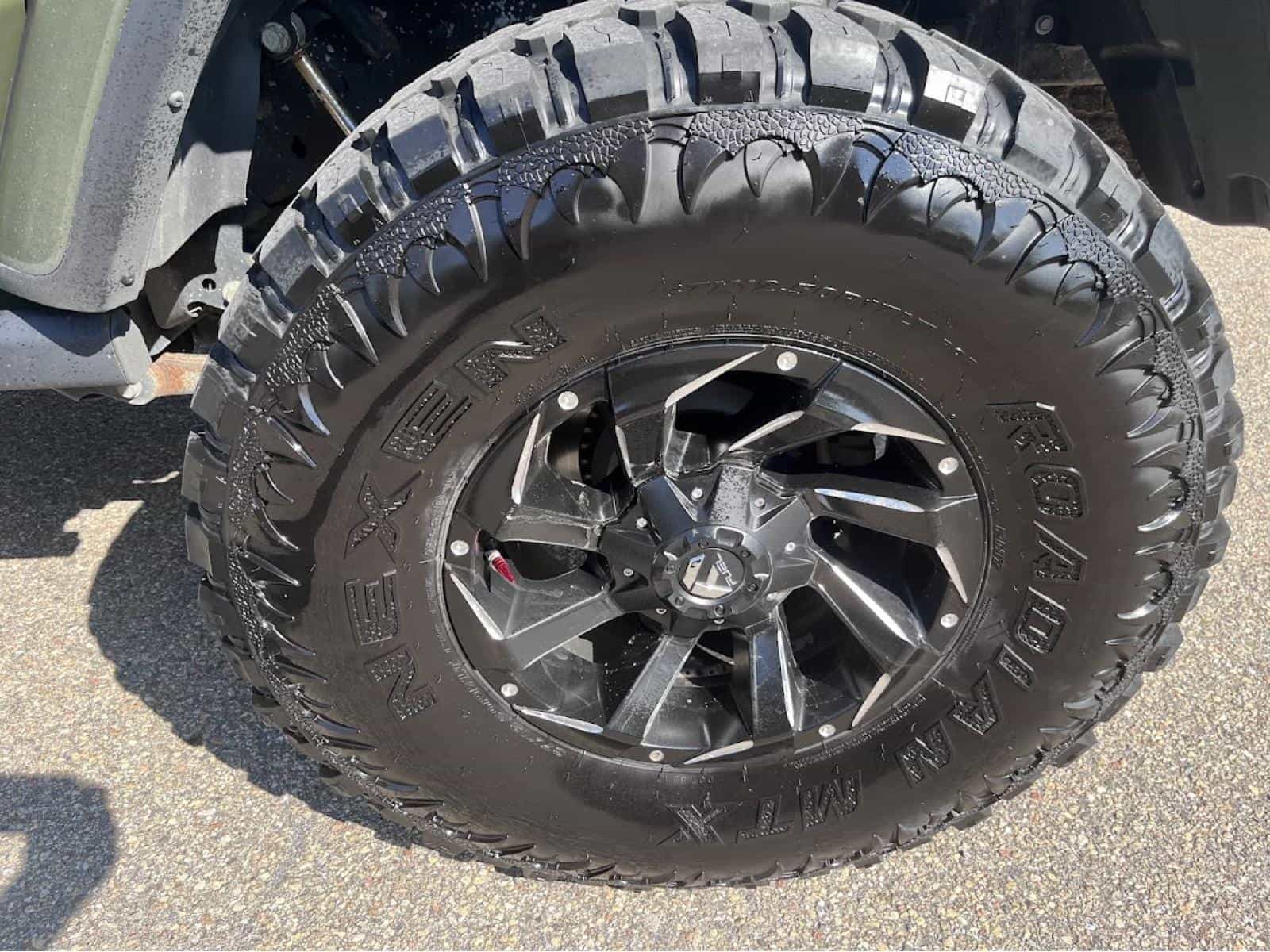 2022 Jeep Gladiator Sport Willy's - Image 25