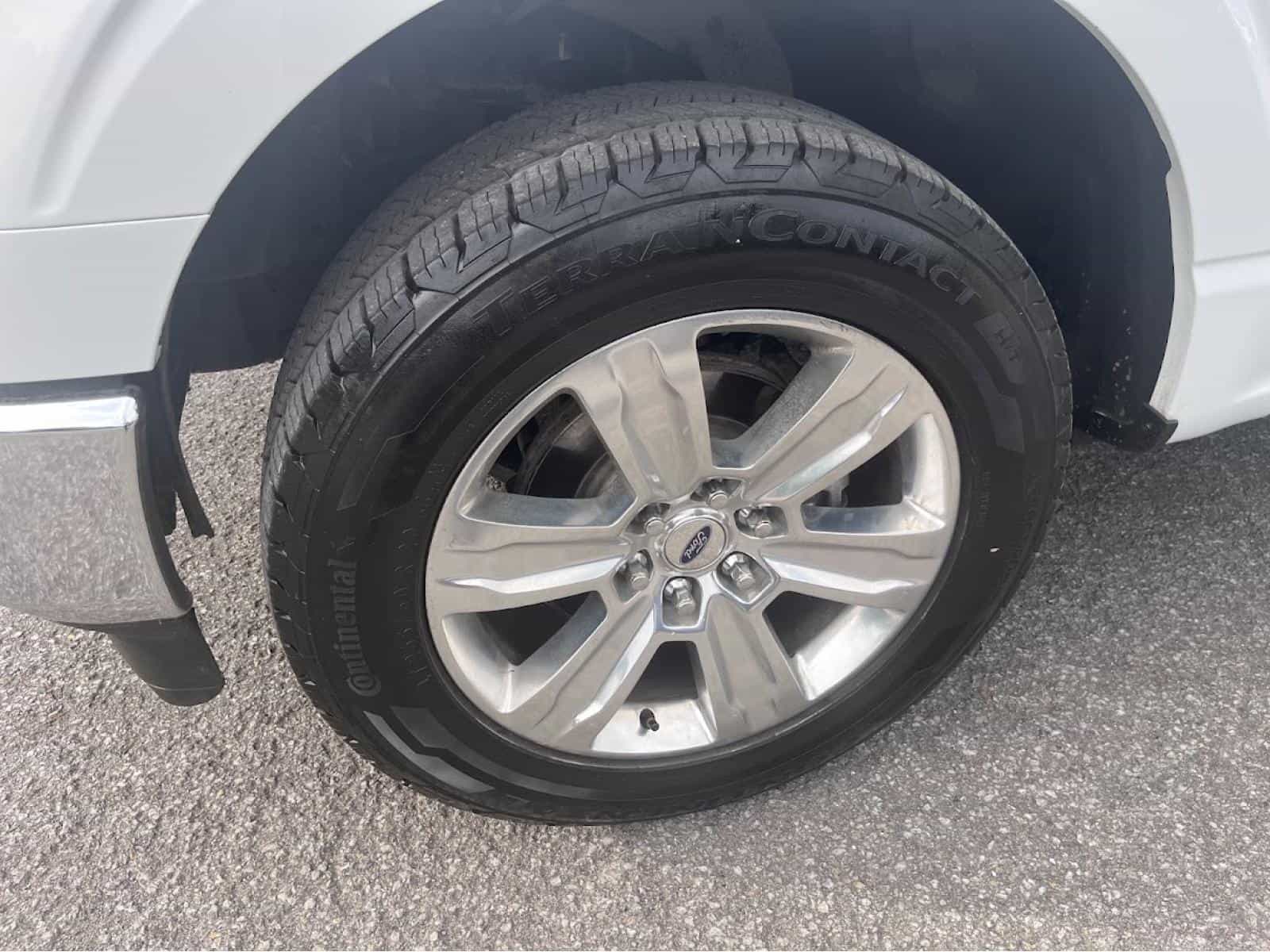 2022 Ford F150 SUPERCREW F-150 XLT - Image 17