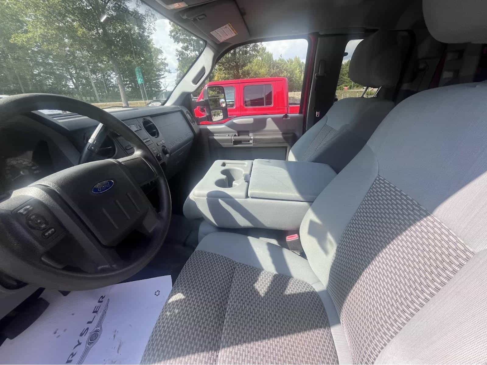 2013 Ford F250 Super Duty - Image 17