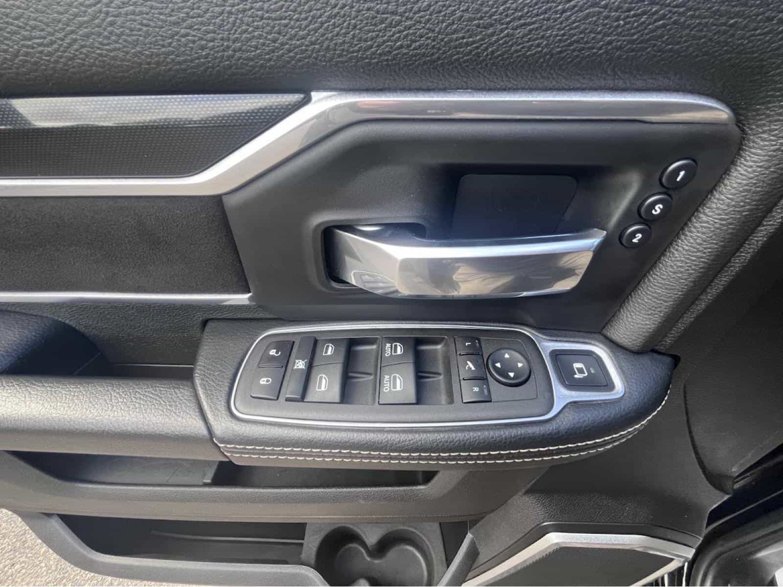 2022 RAM 2500 LARAMIE Laramie - Image 21