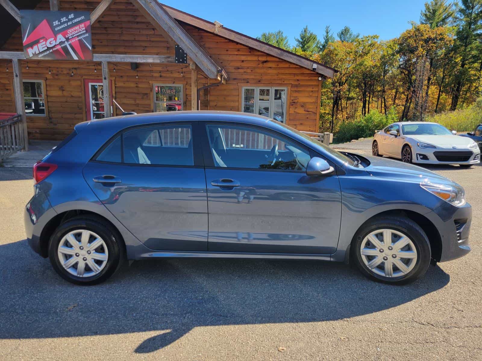 2023 Kia Rio S 5-door - Image 5