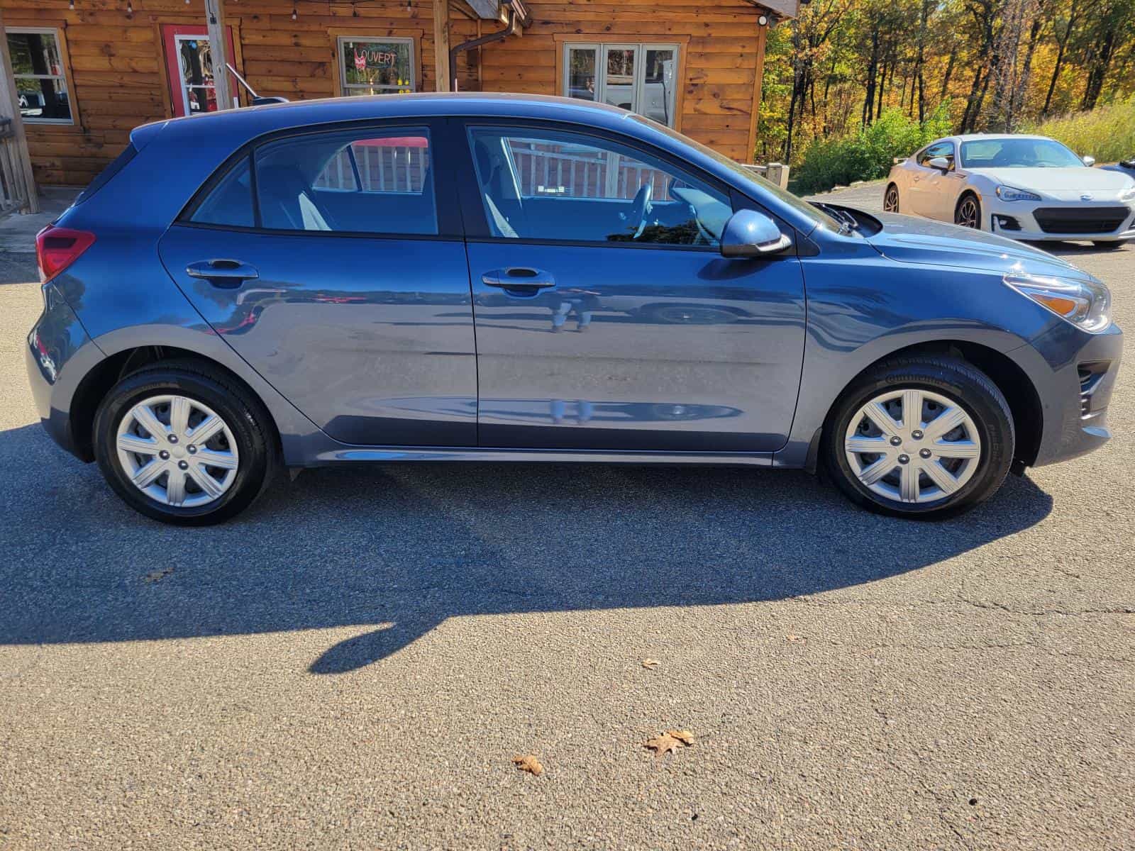 2023 Kia Rio S 5-door - Image 6