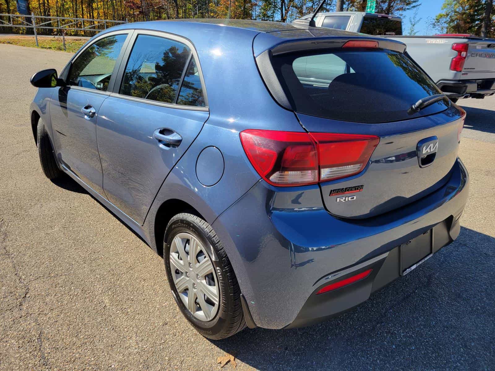 2023 Kia Rio S 5-door - Image 9