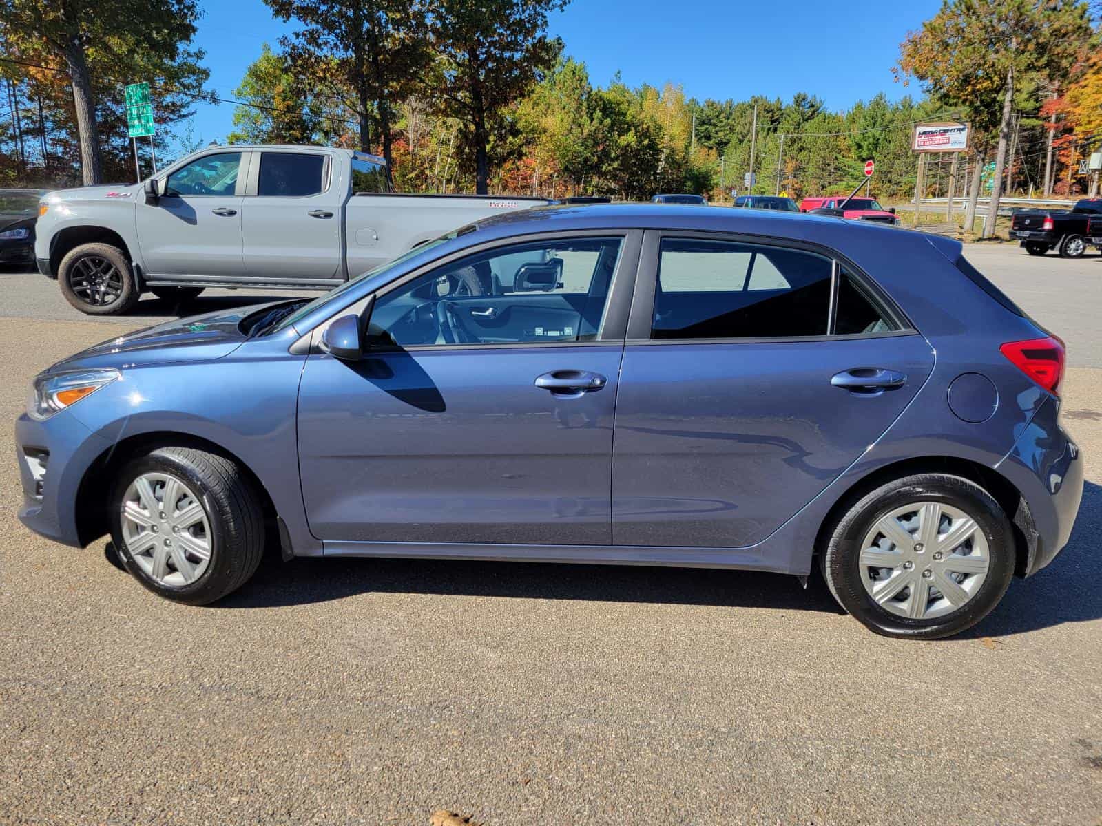 2023 Kia Rio S 5-door - Image 10