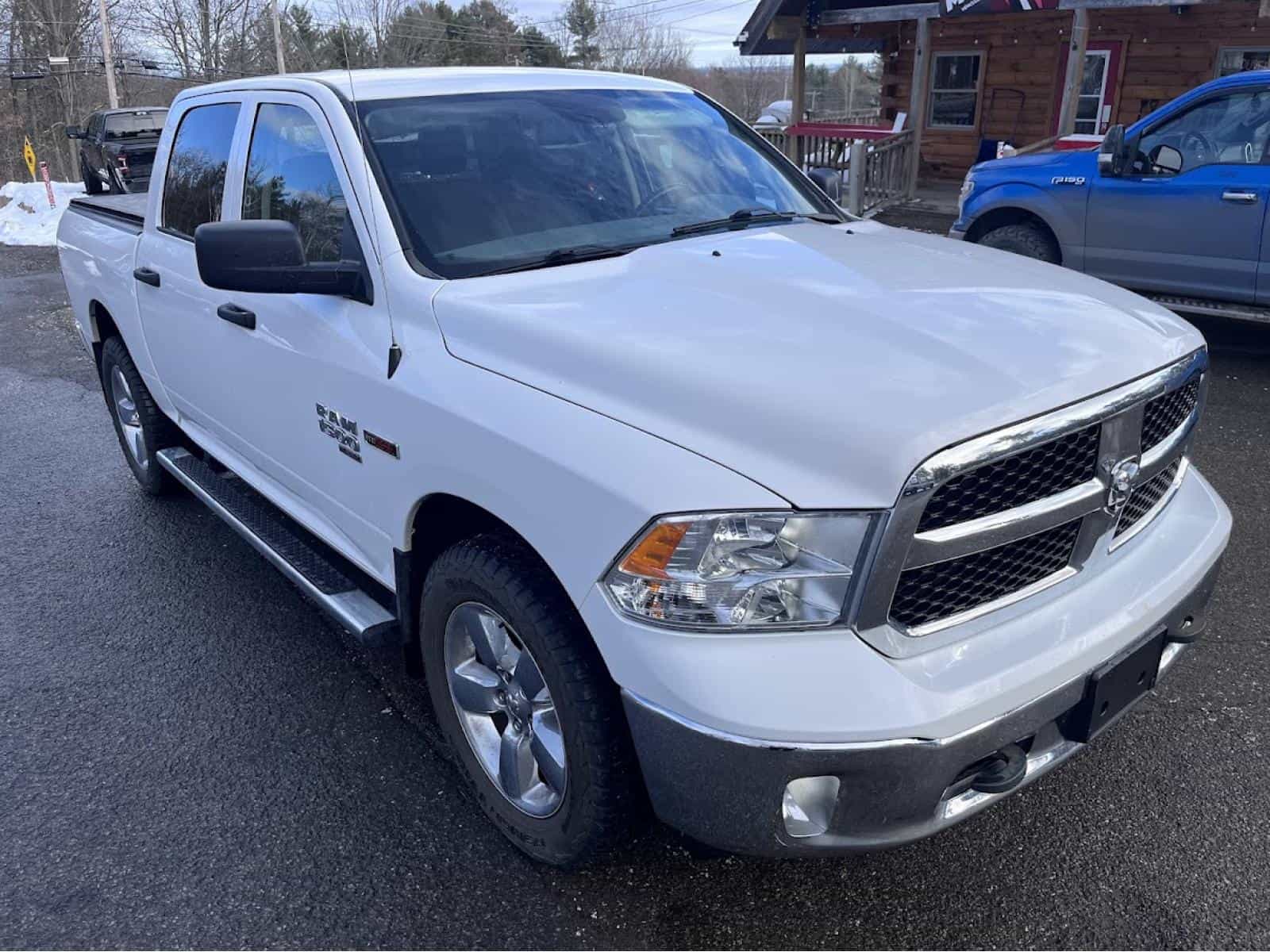 2019 RAM 1500 CLASSIC TRADESMAN Tradesman - Image 3