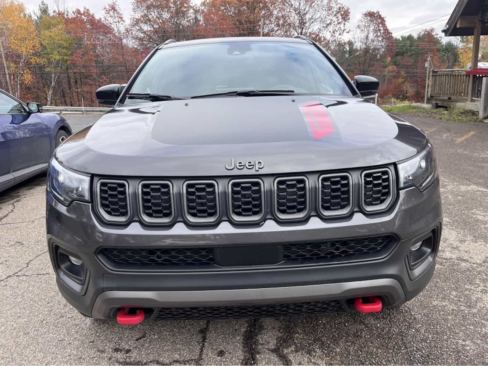 2024 Jeep Compass Trailhawk - Image 13