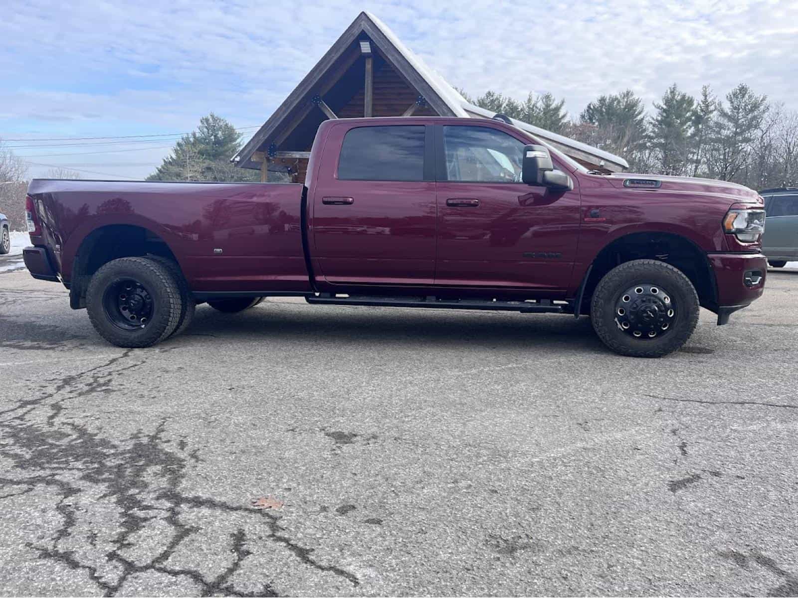 2024 RAM 3500 Big Horn Big Horn - Image 8