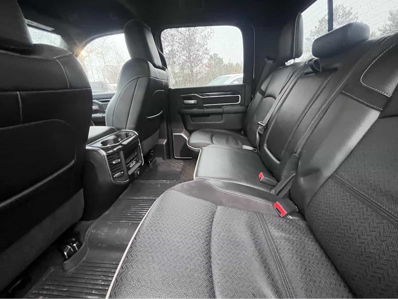 Image 16 RAM 3500 Laramie Laramie 2022