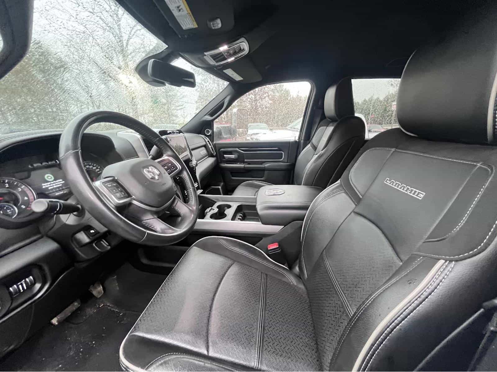 Image 17 RAM 3500 Laramie Laramie 2022