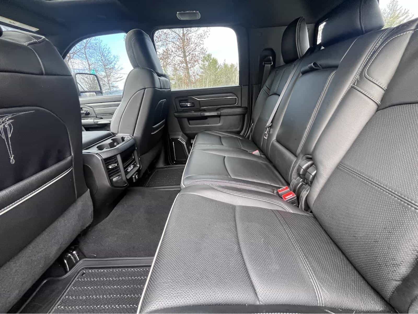 Image 16 RAM 2500 Limited Limited 2024