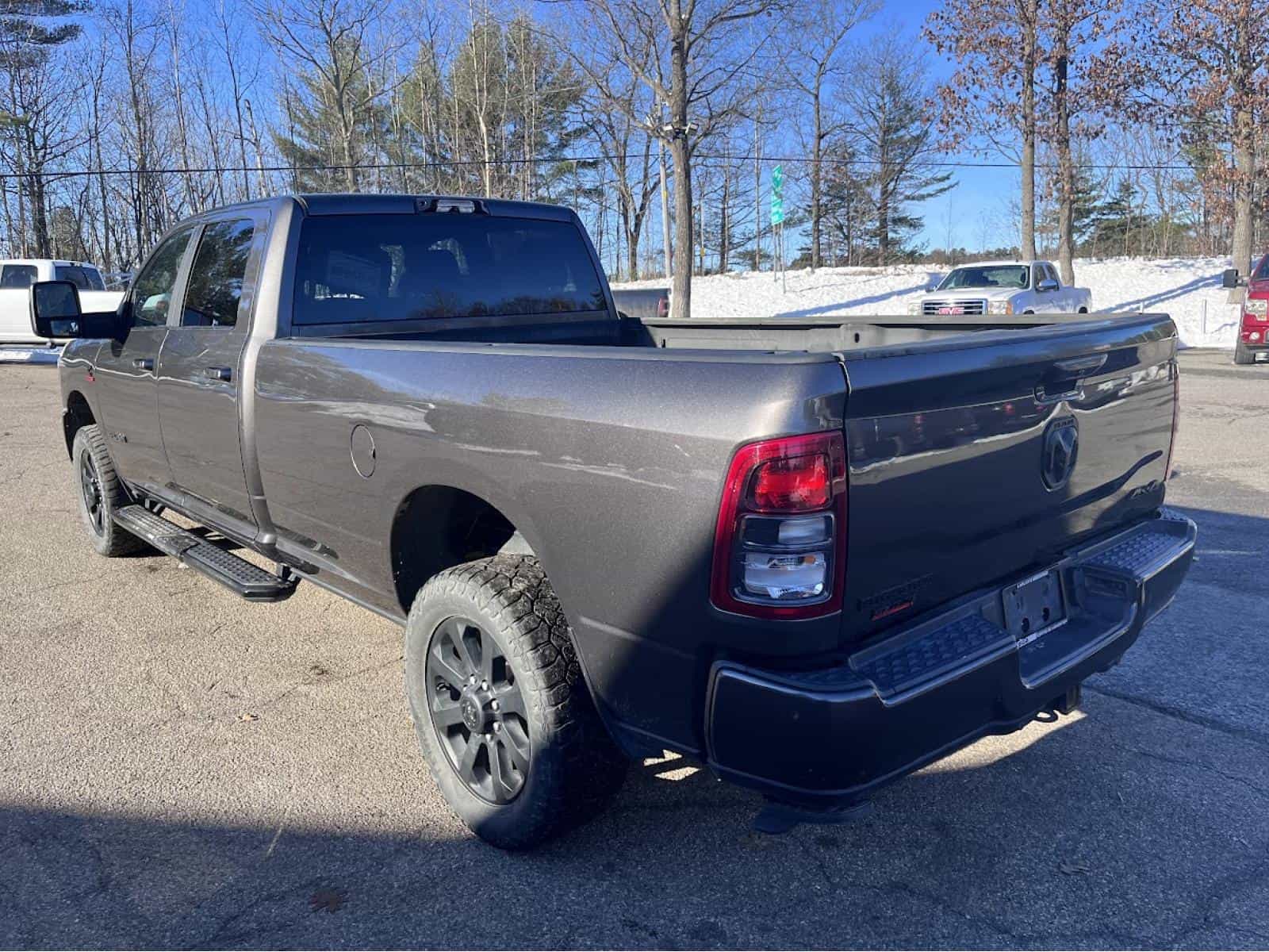 2024 RAM 2500 Big Horn Big Horn - Image 10