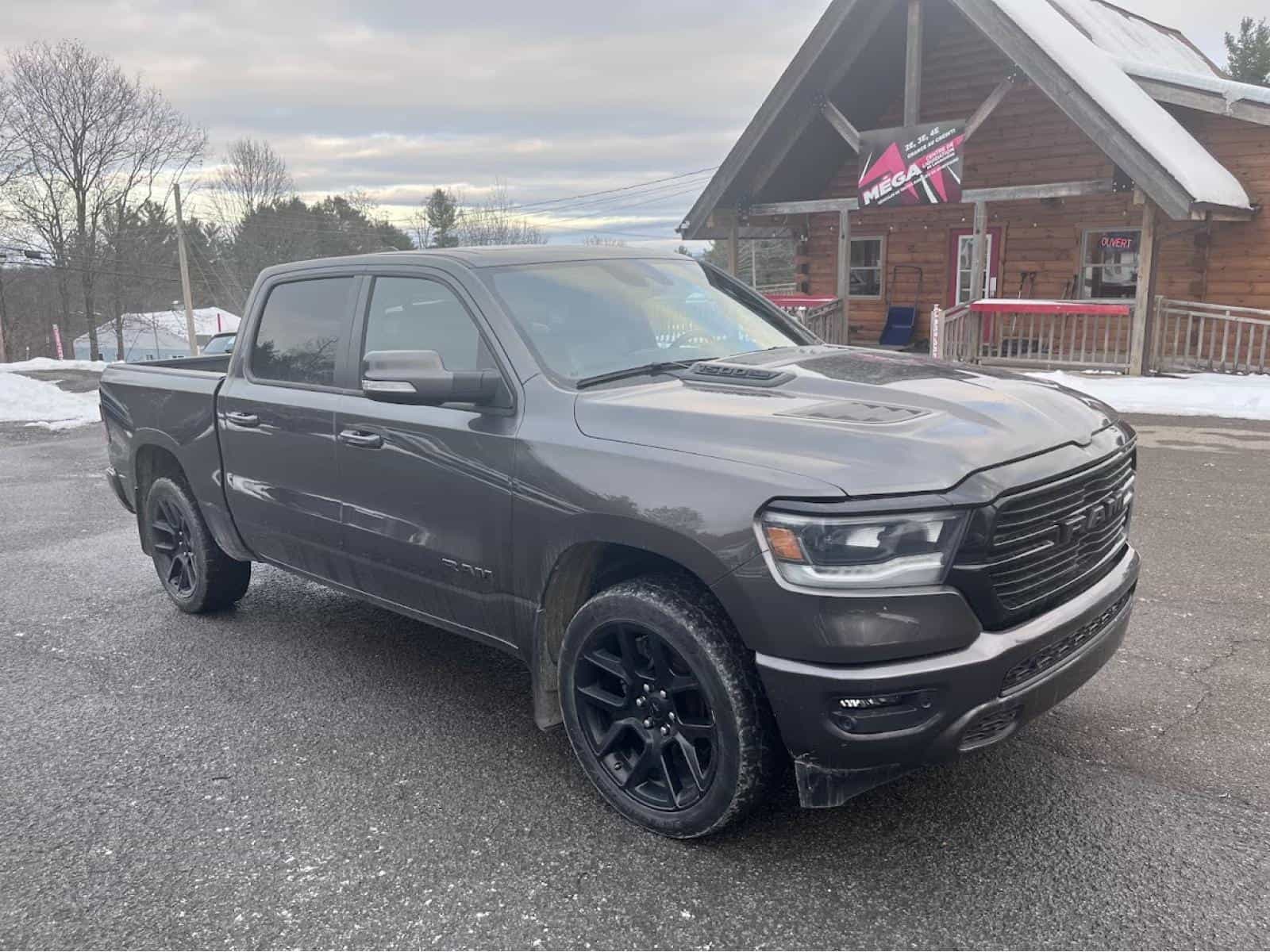 2022 RAM 1500 Sport Sport - Image 2