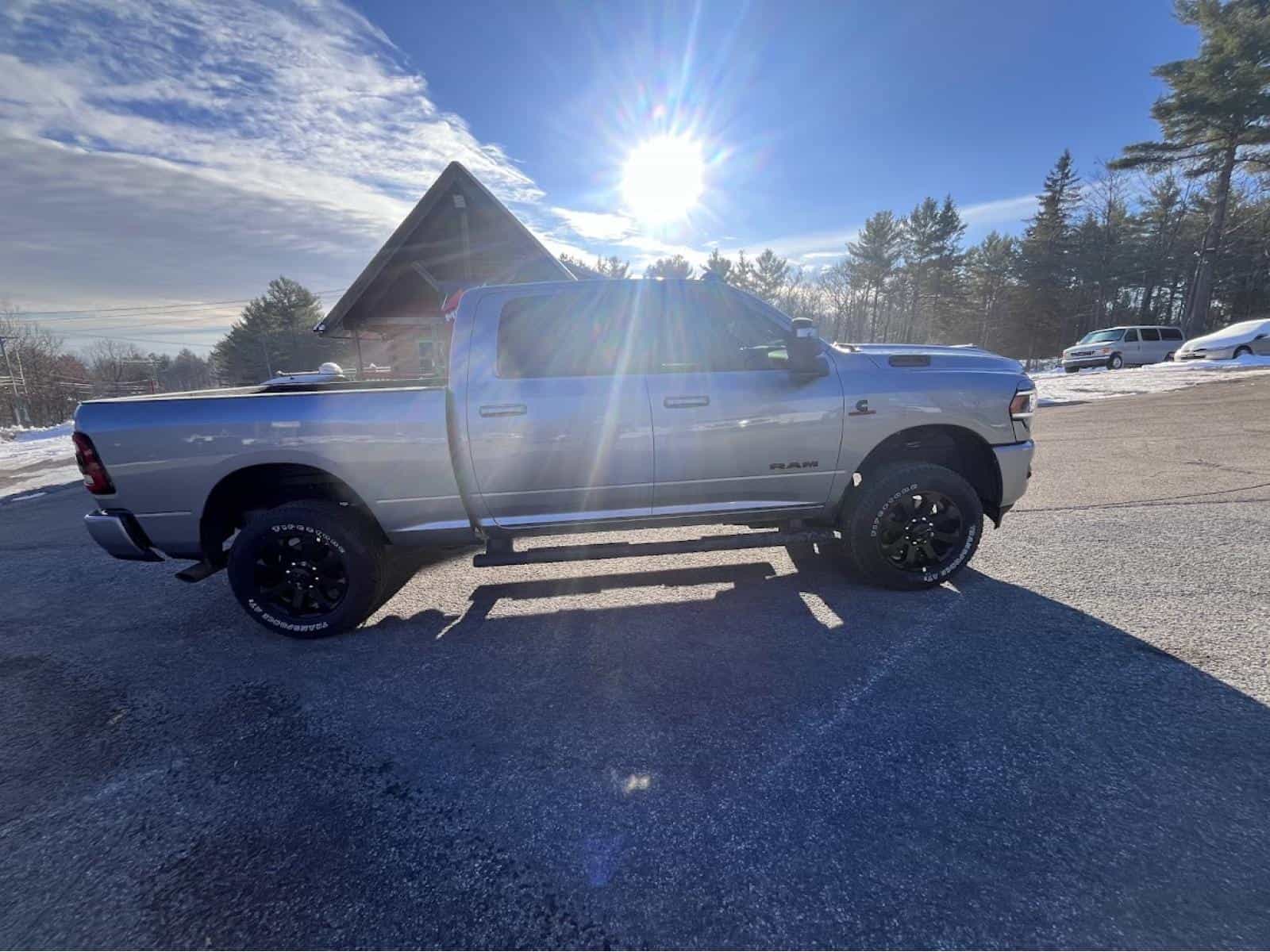 2023 RAM 2500 Big Horn Big Horn - Image 7