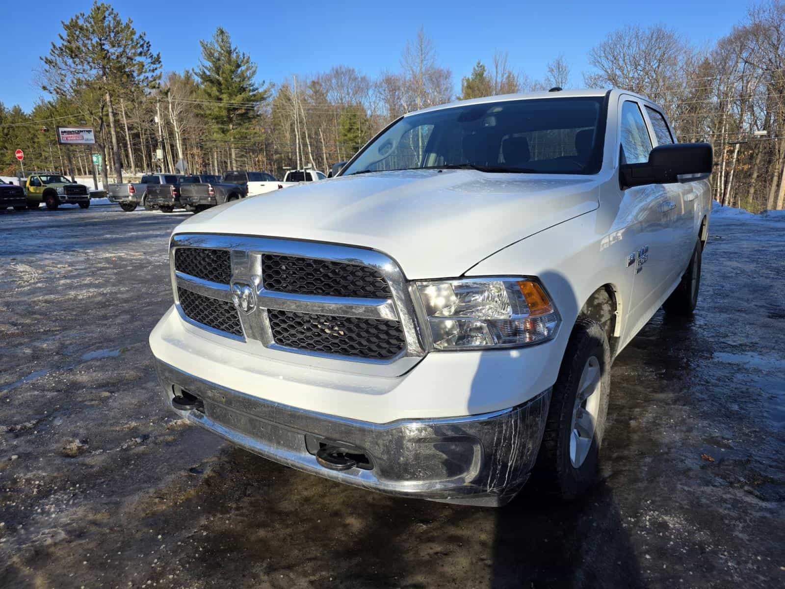 Image 10 RAM 1500 SLT 2022