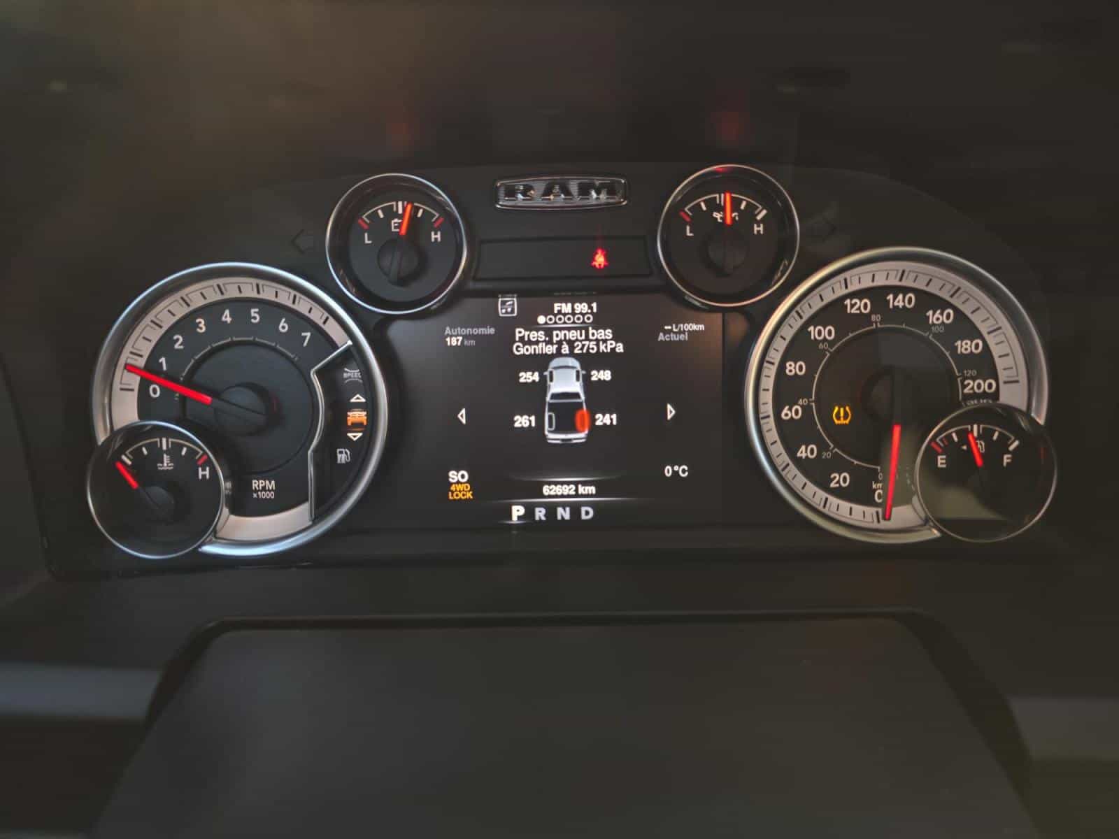 Image 17 RAM 1500 SLT 2022