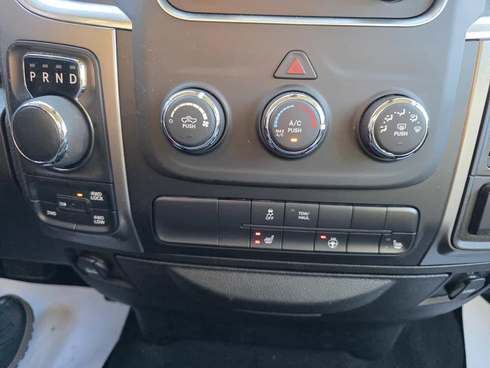 Image 19 RAM 1500 SLT 2022