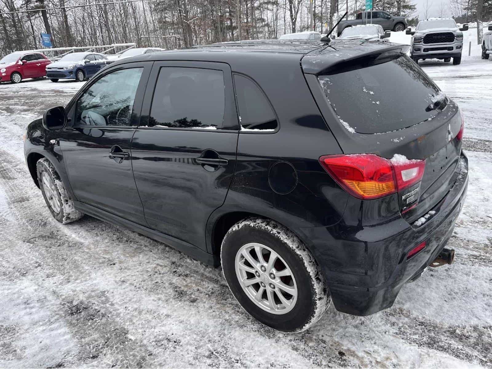 2011 Mitsubishi RVR SE SE - Image 11