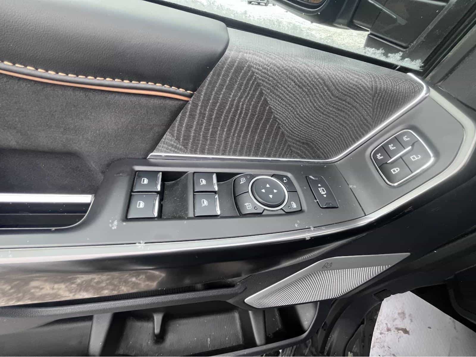 Image 26 Ford F250 S/D Platinum 2024