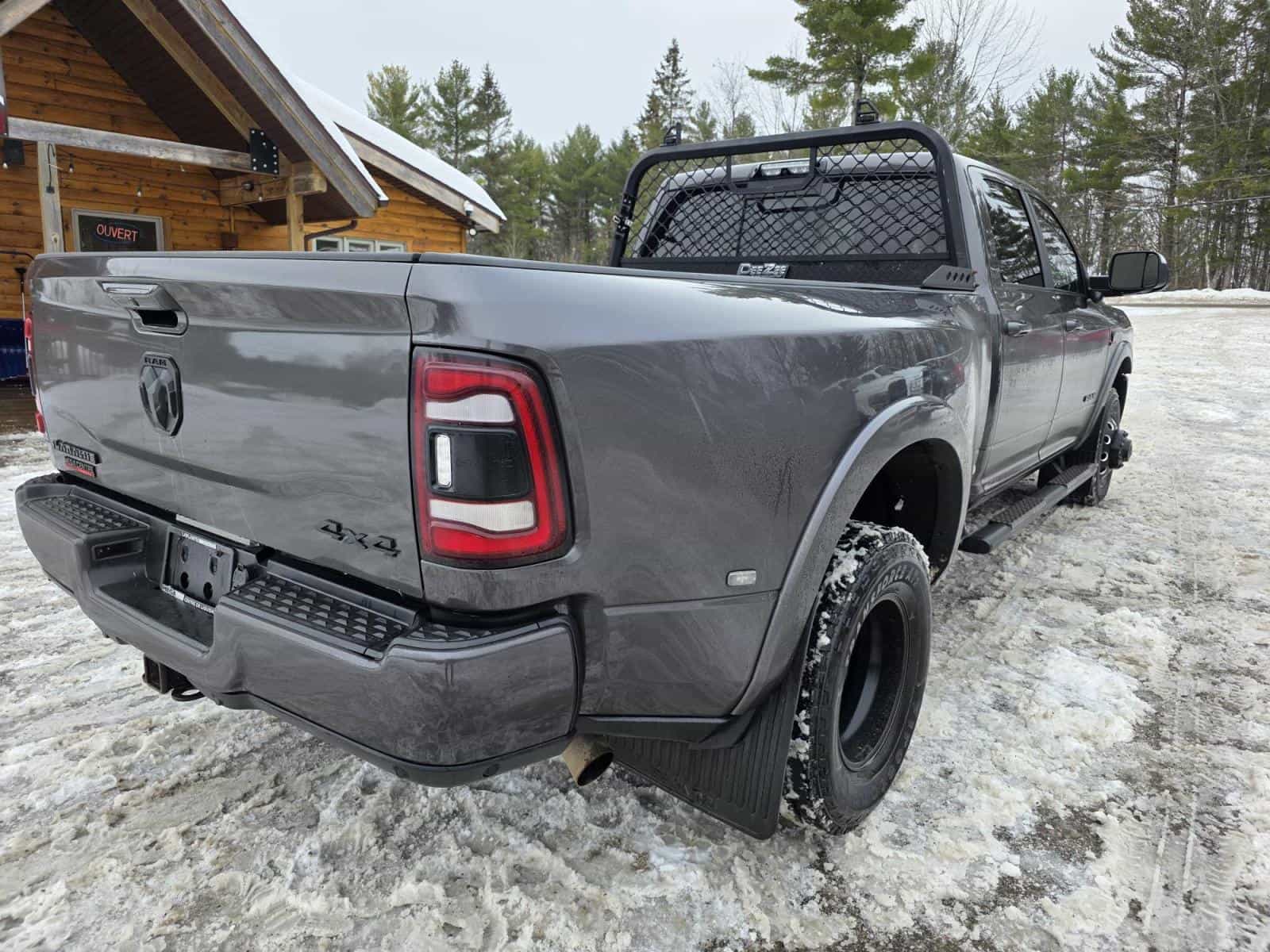2020 RAM 3500 Laramie - Image 5