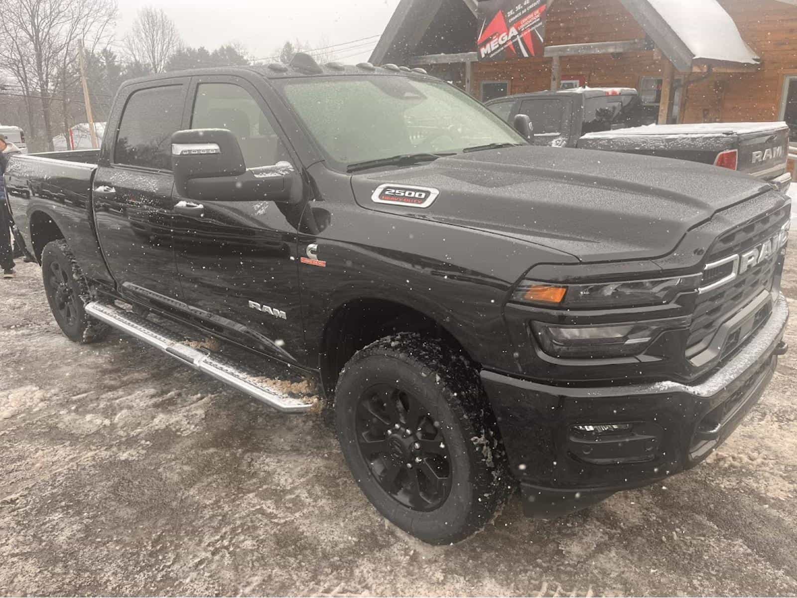 Image 3 RAM 2500 Big Horn 2025