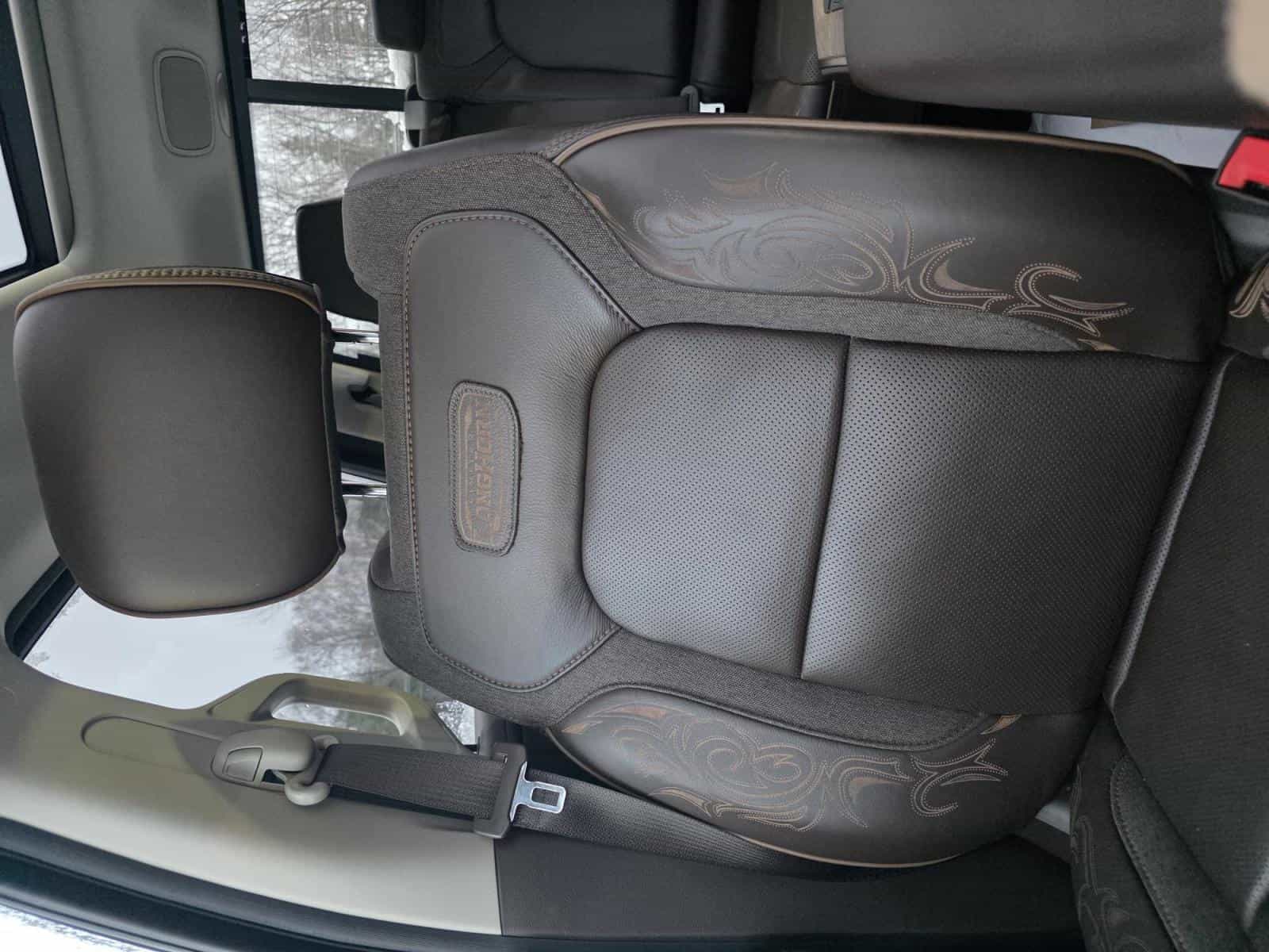 2025 RAM 1500 Limited Longhorn - Image 19