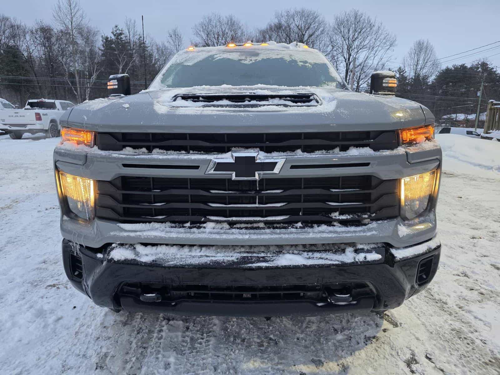 Image 2 Chevrolet Silverado 2500 Custom 2024