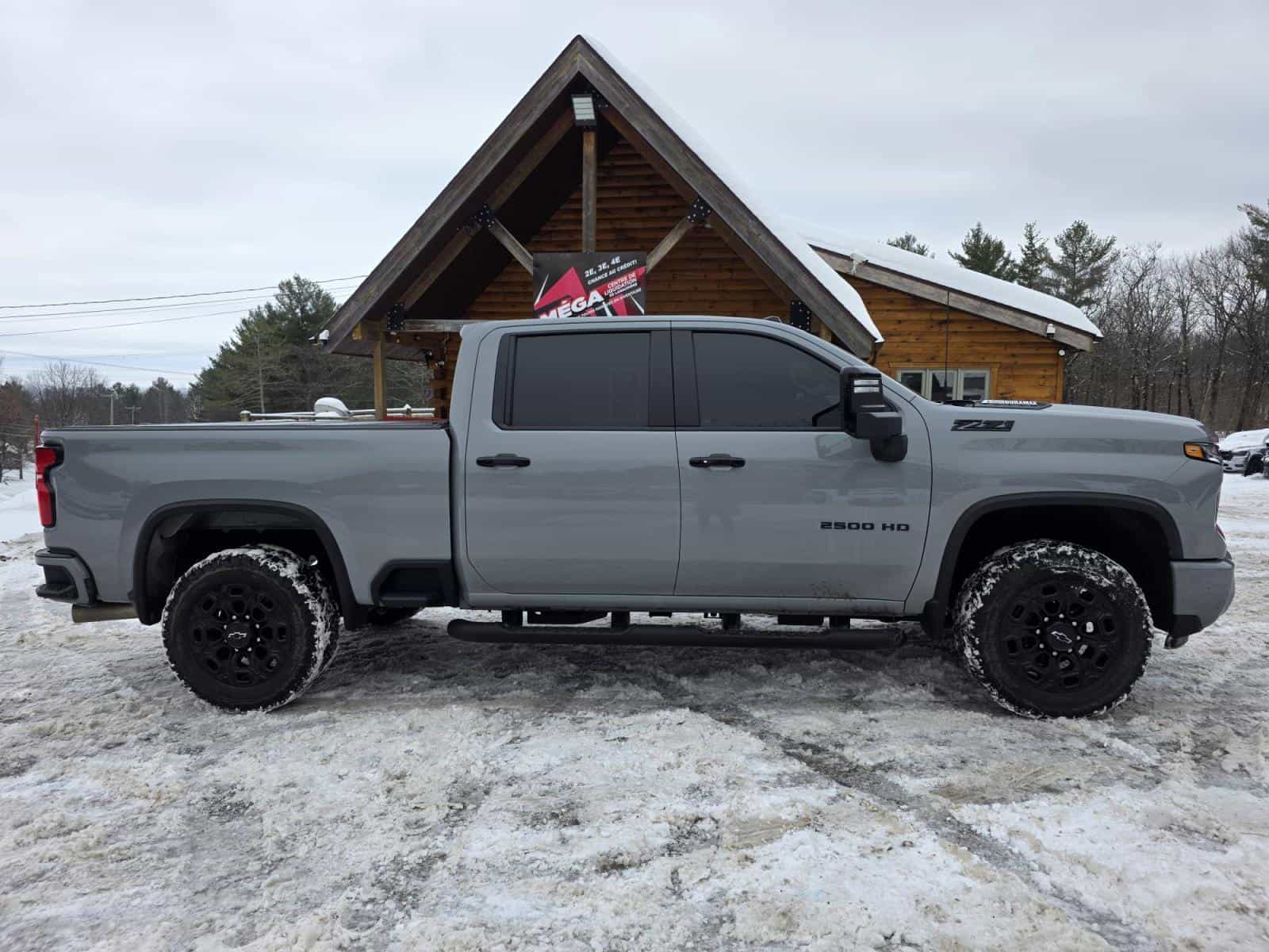 Image 4 Chevrolet Silverado 2500 LT 2024