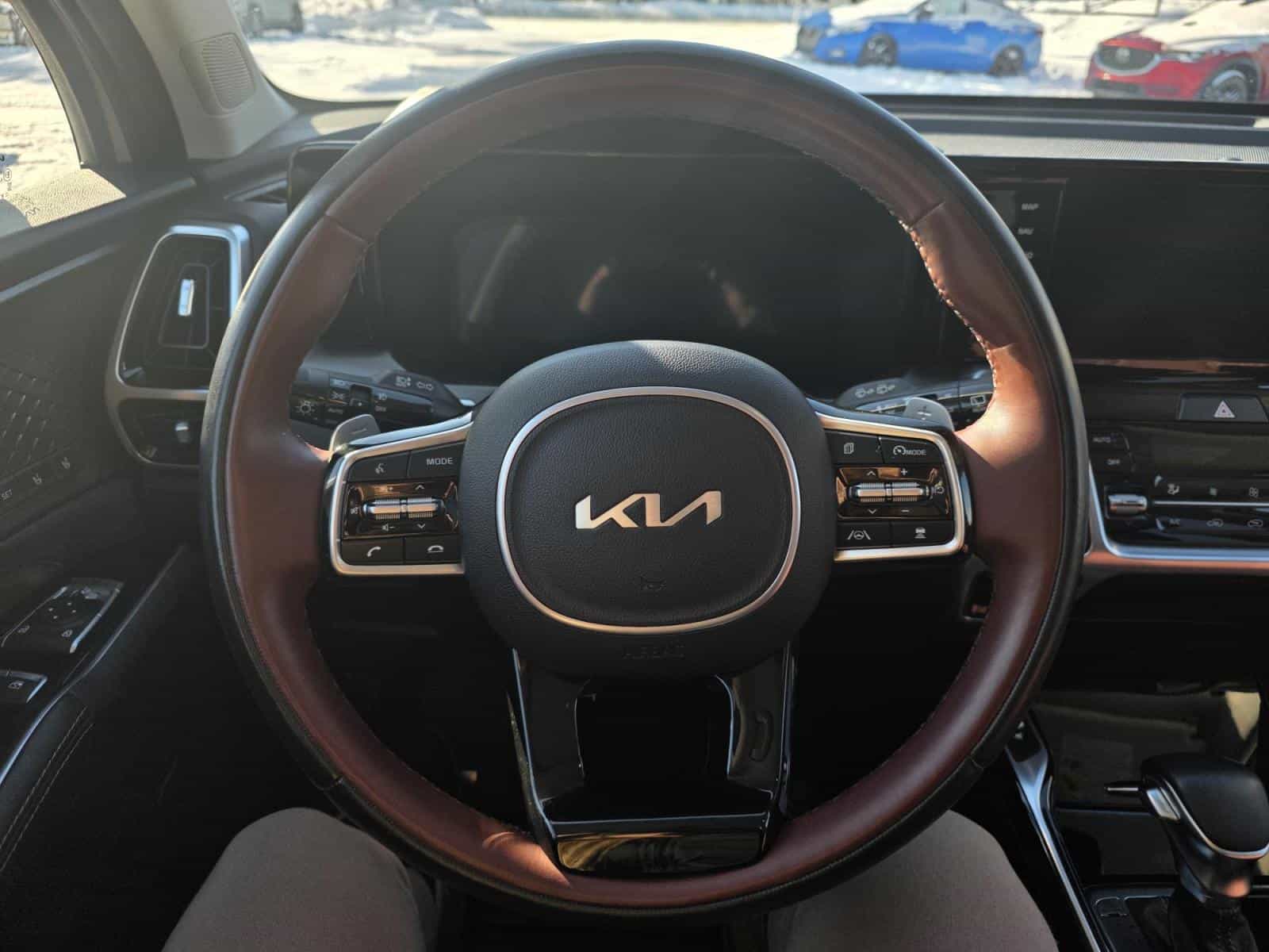 2023 Kia Sorento SX - Image 10