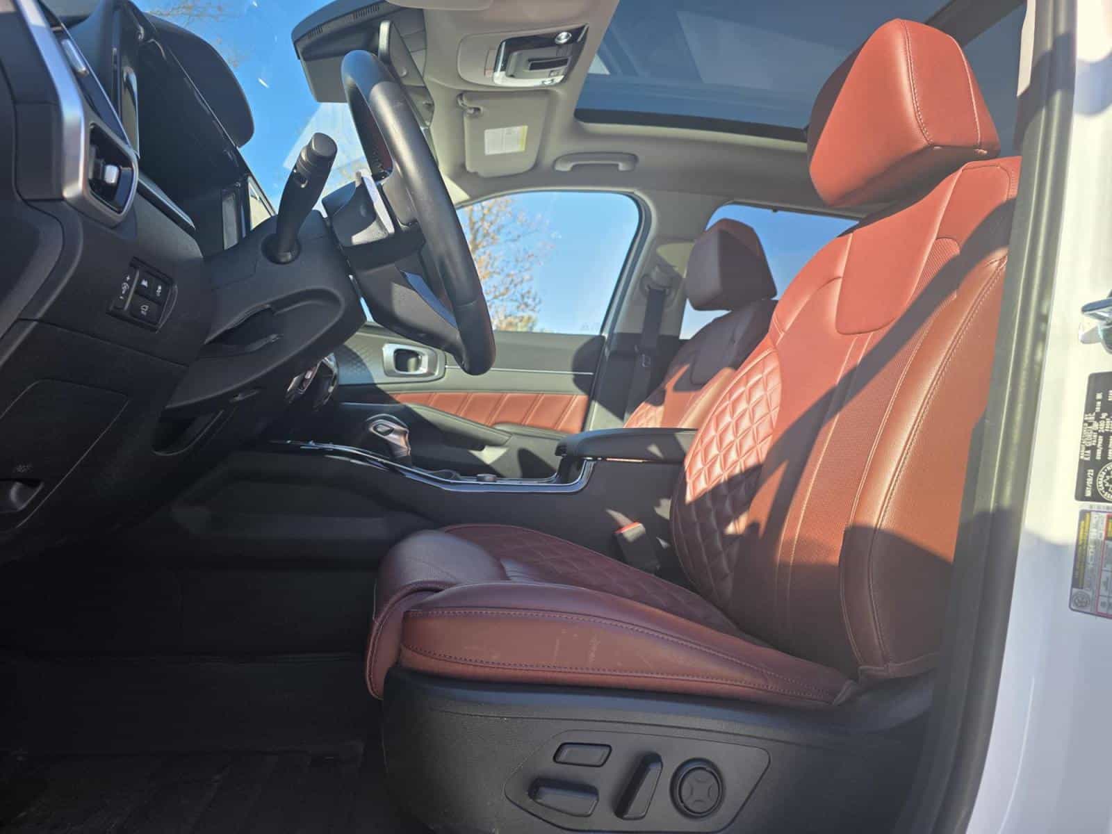 2023 Kia Sorento SX - Image 17