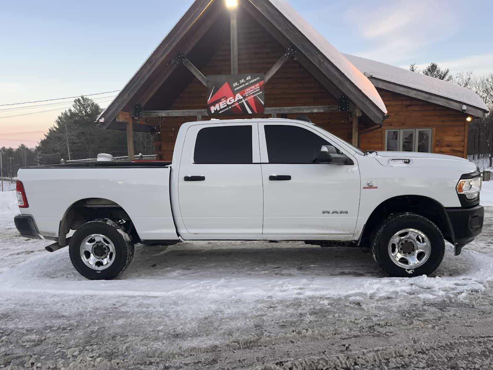 Image 4 RAM 2500 Tradesman 2022