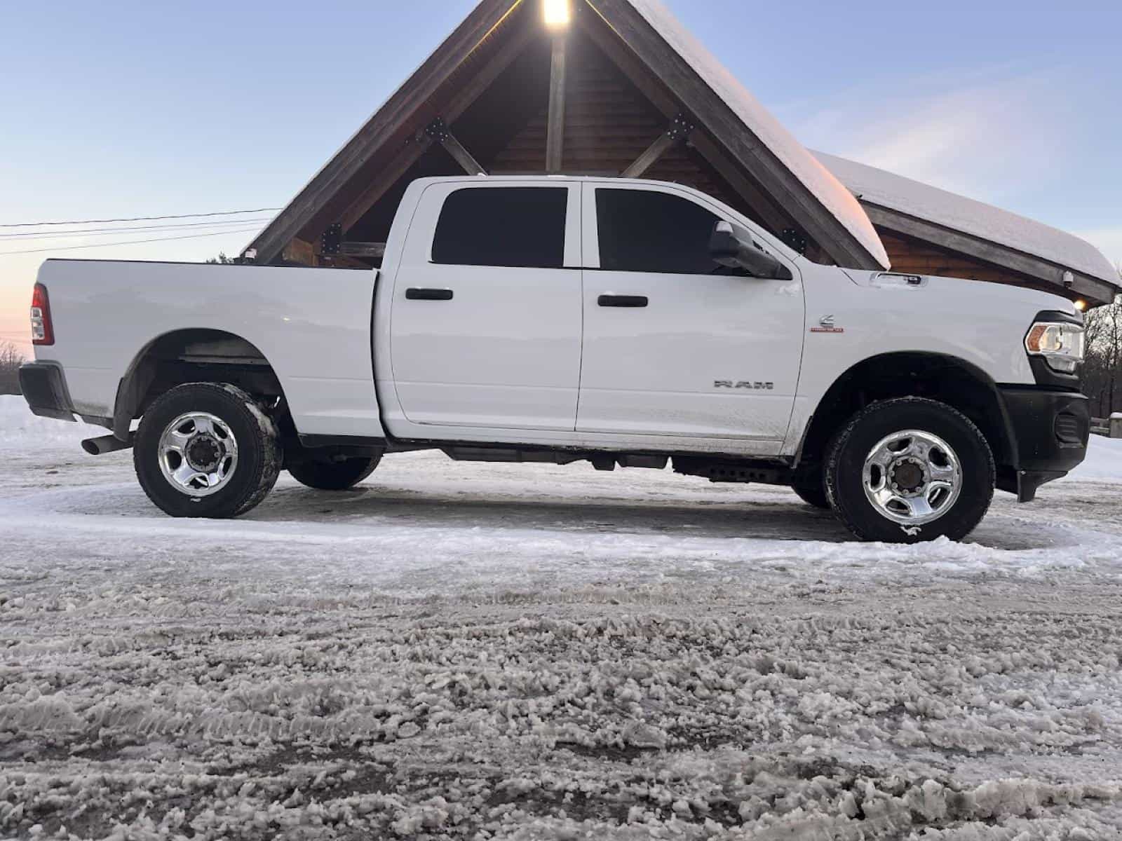 2022 RAM 2500 Tradesman - Image 7