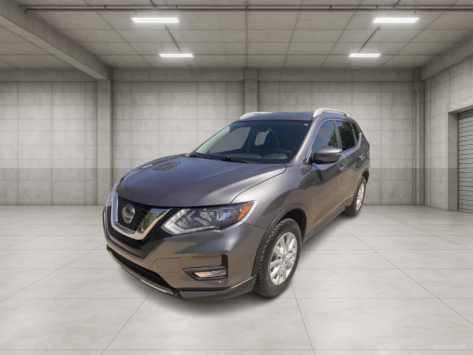 Image 1 Nissan Rogue SV 2018
