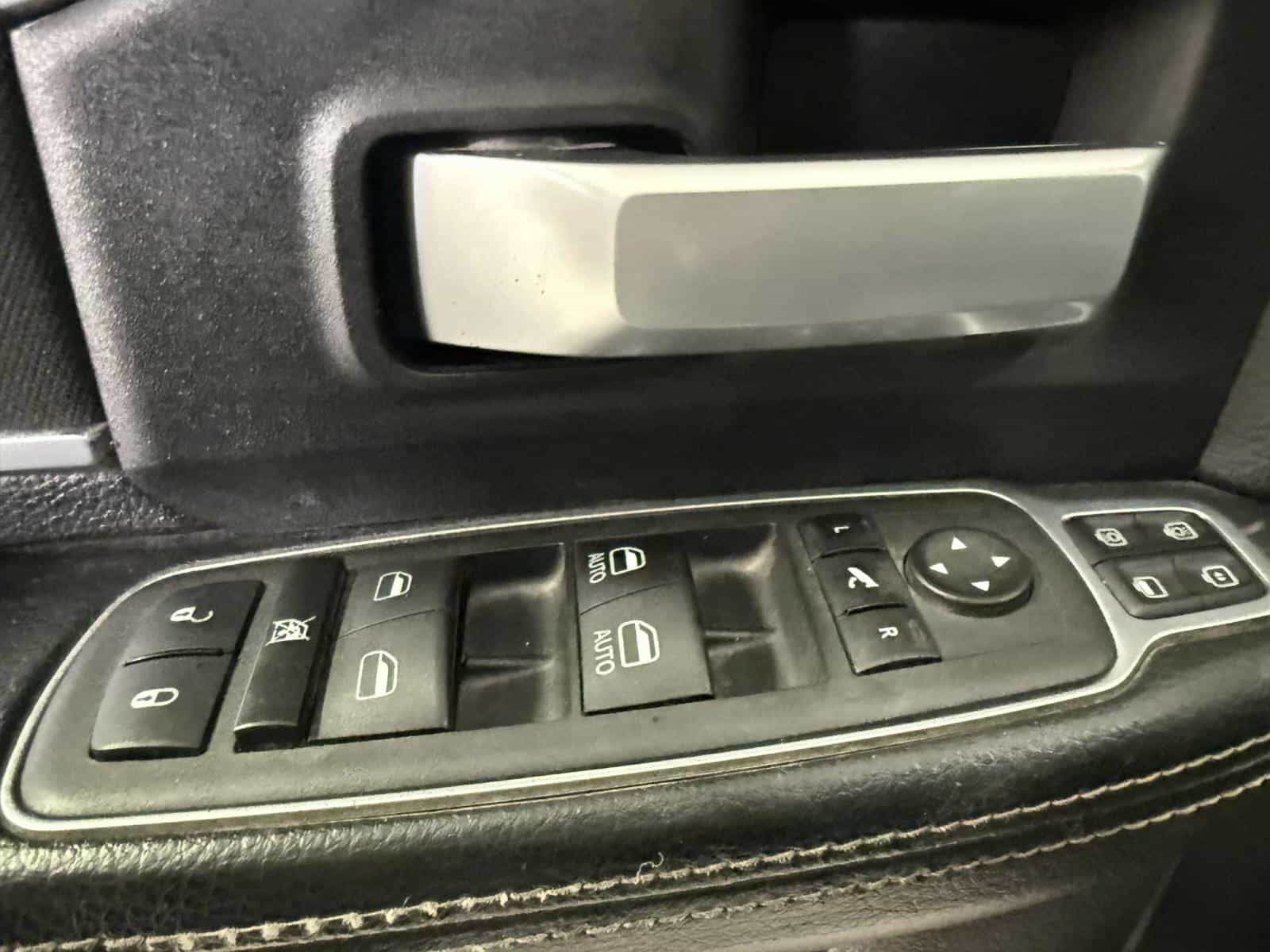 Image 15 RAM 3500 Big Horn Big Horn 2024