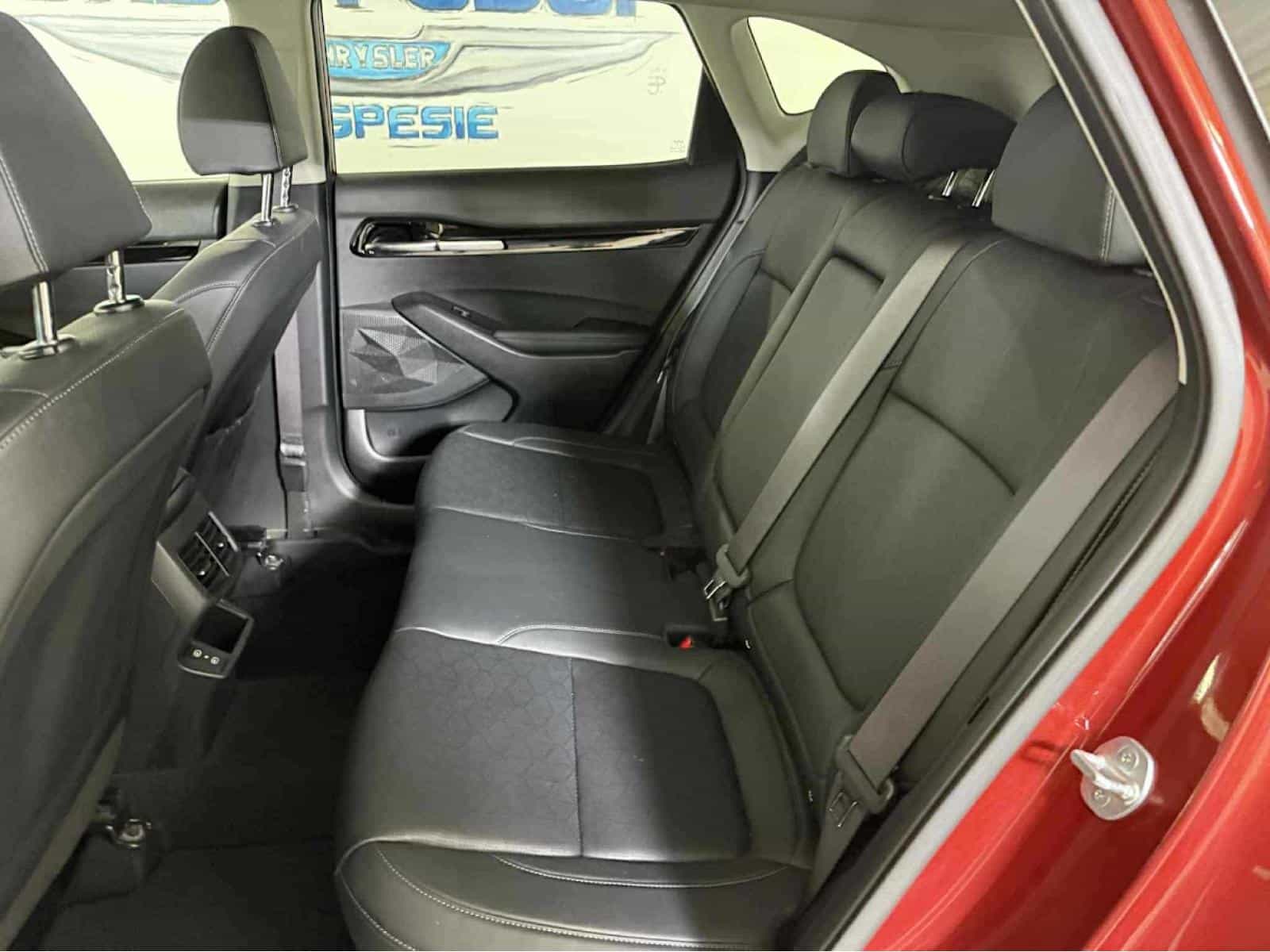 2025 Kia Seltos EX - Image 13