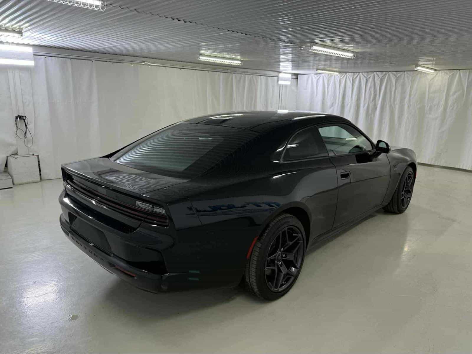 2024 Dodge Charger Daytona EV R/T - Image 10