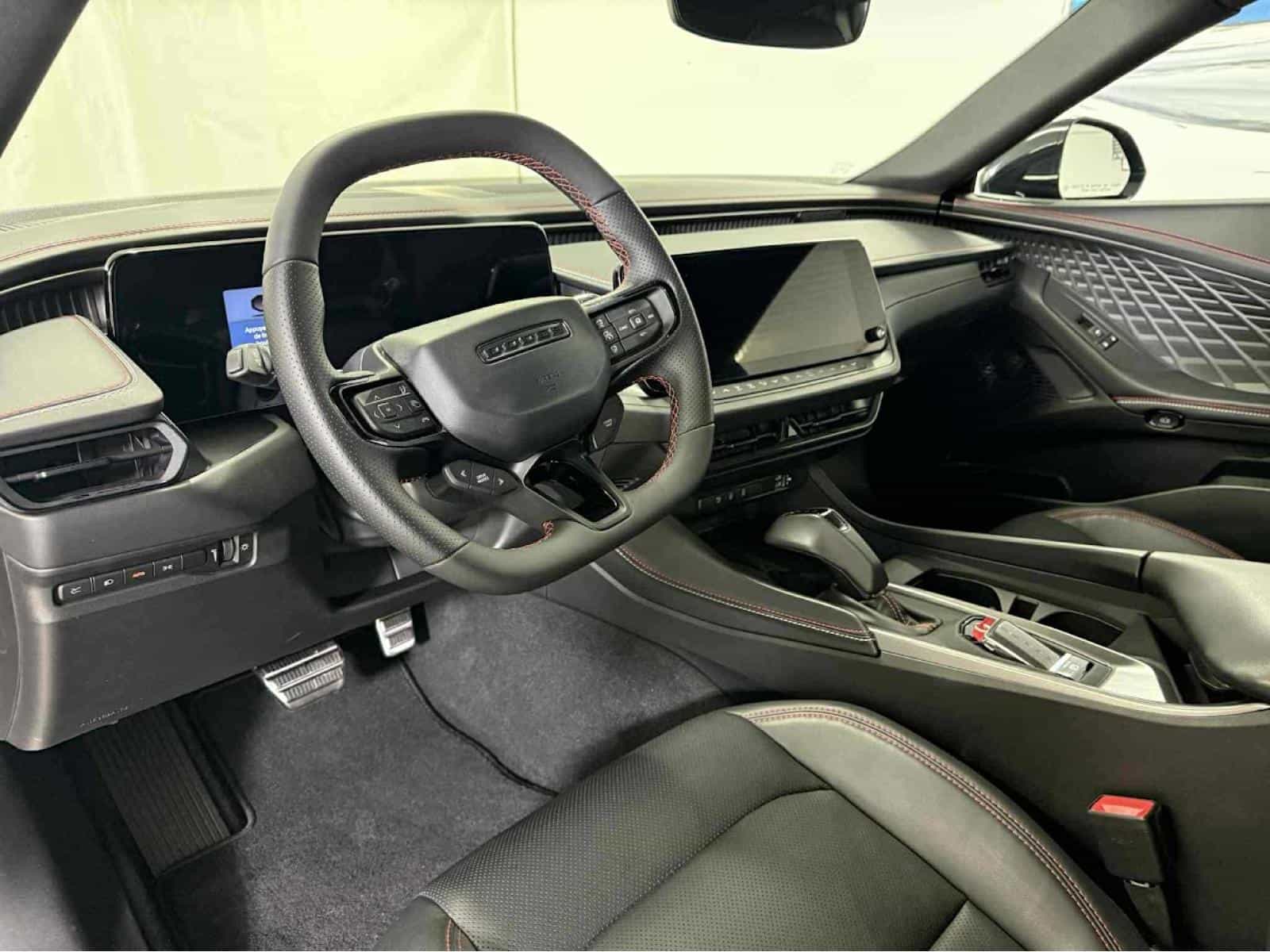 2024 Dodge Charger Daytona EV R/T - Image 17