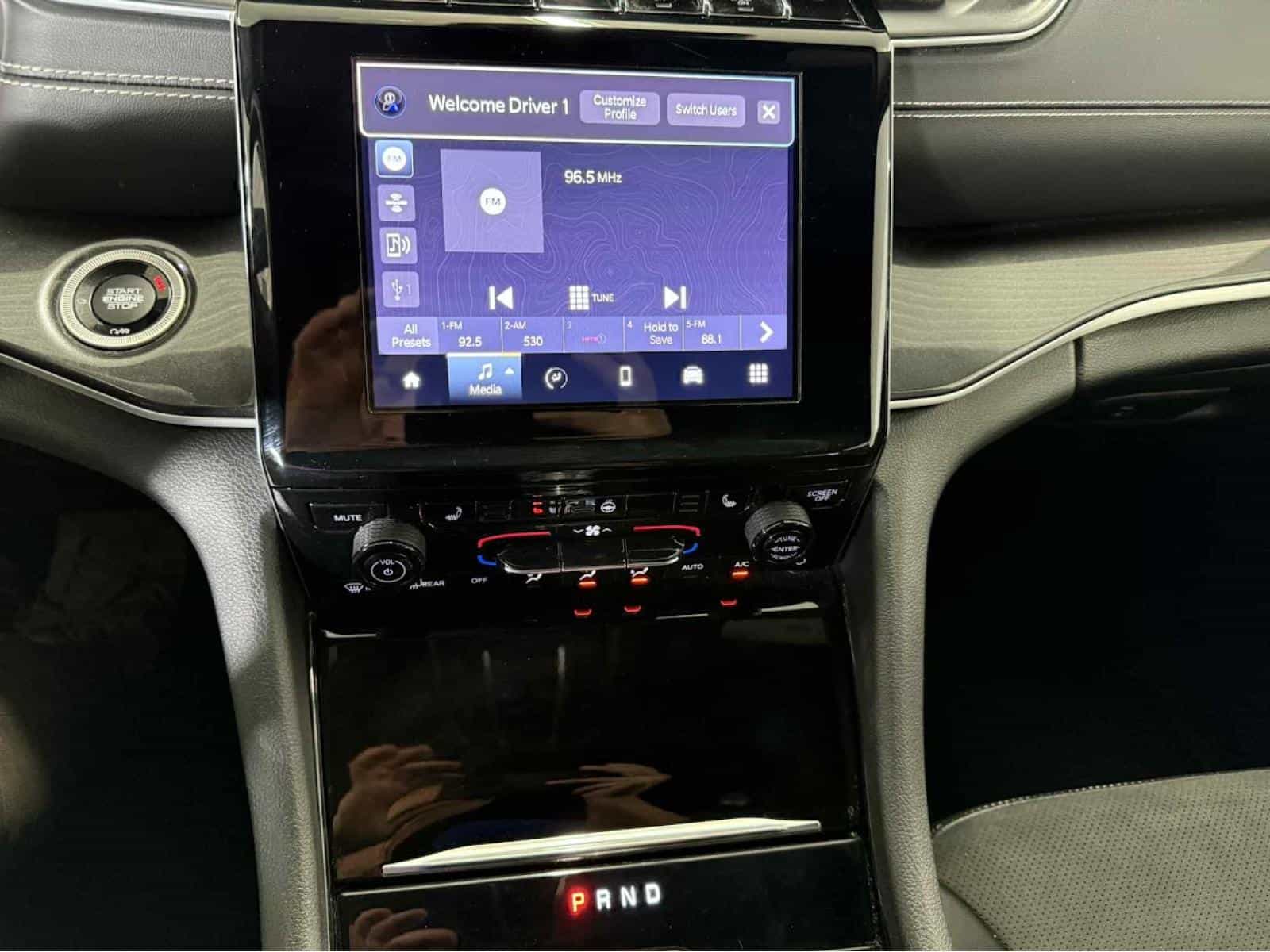 Image 15 Jeep Grand Cherokee Altitude 2023