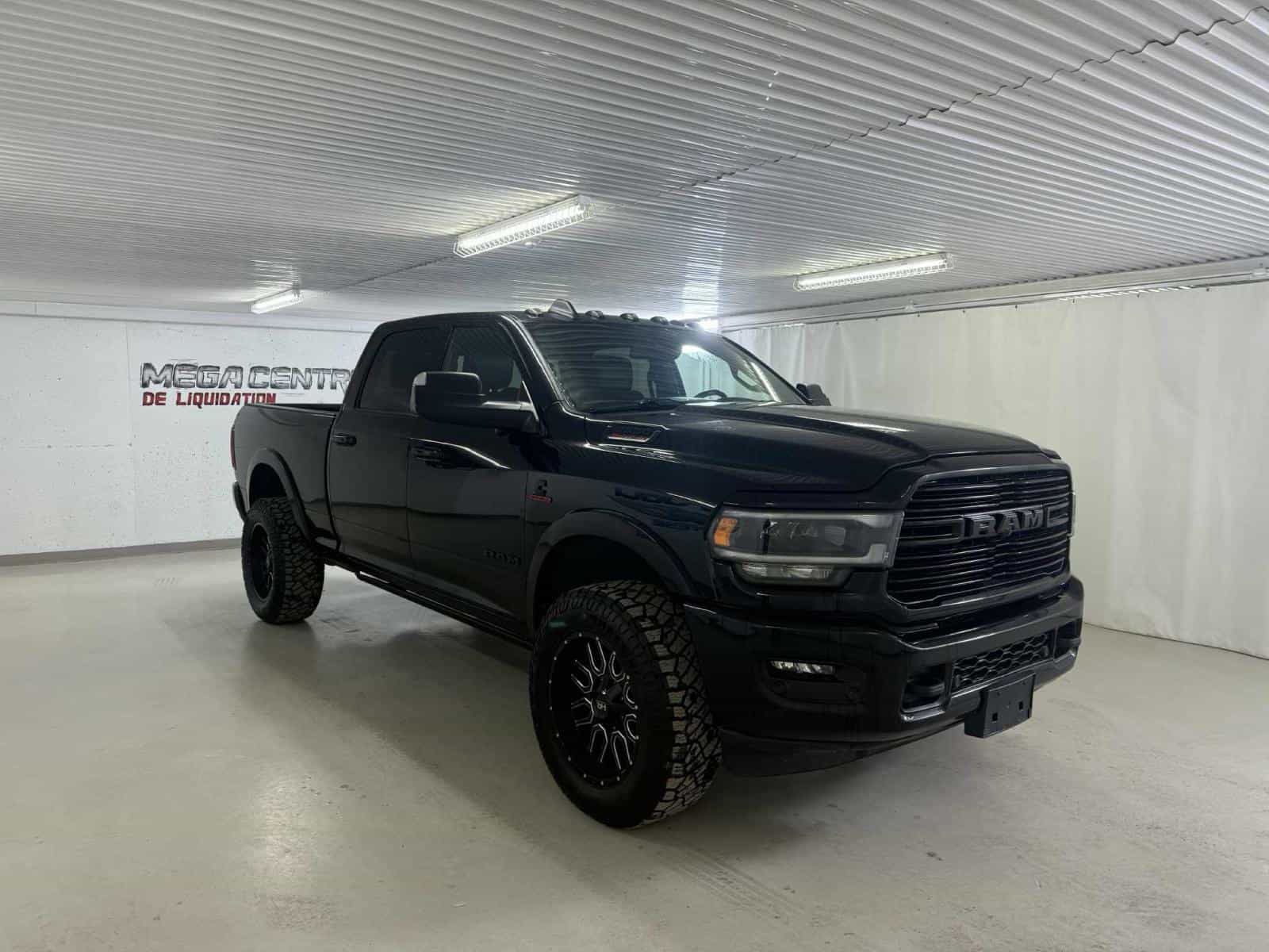 Image 3 RAM 3500 Laramie Laramie 2022