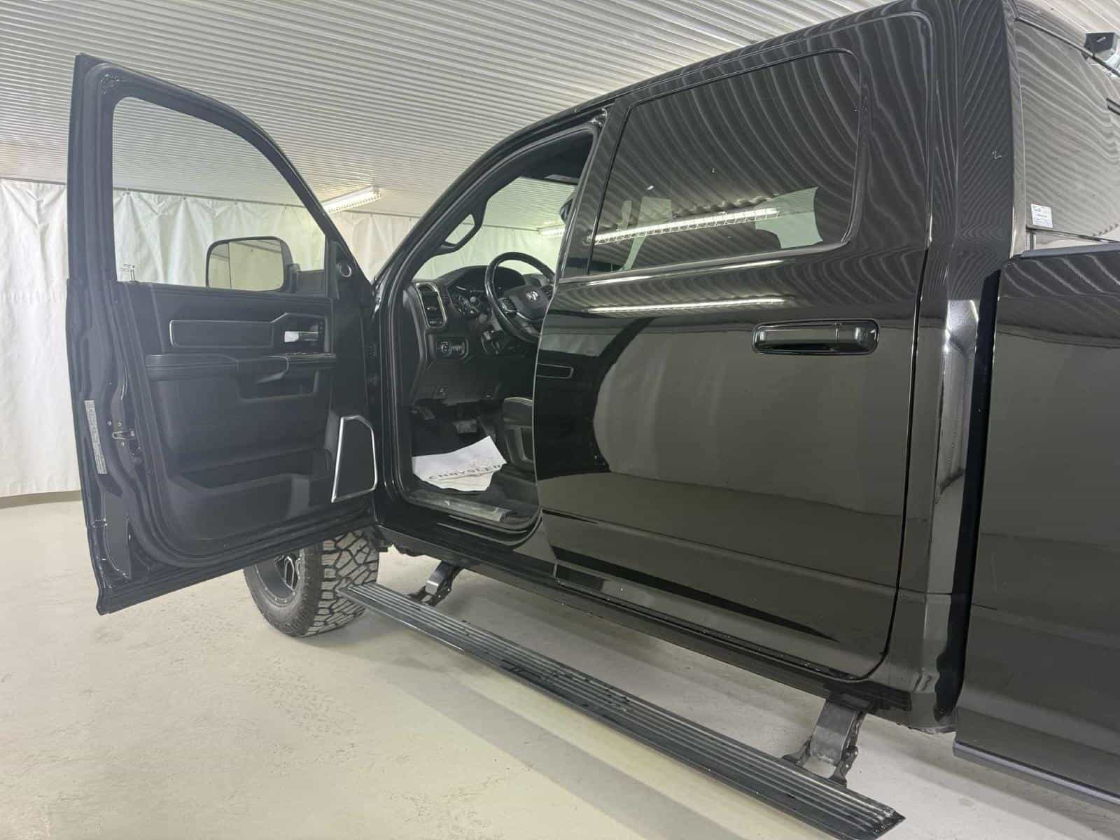 Image 11 RAM 3500 Laramie Laramie 2022