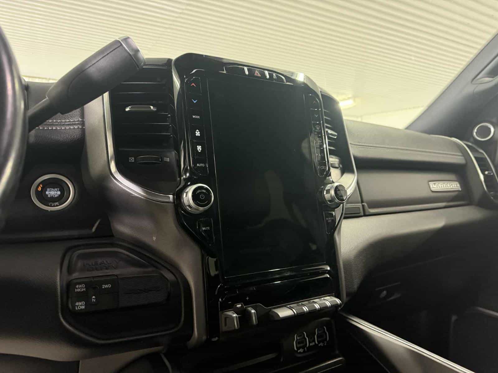 Image 13 RAM 3500 Laramie Laramie 2022