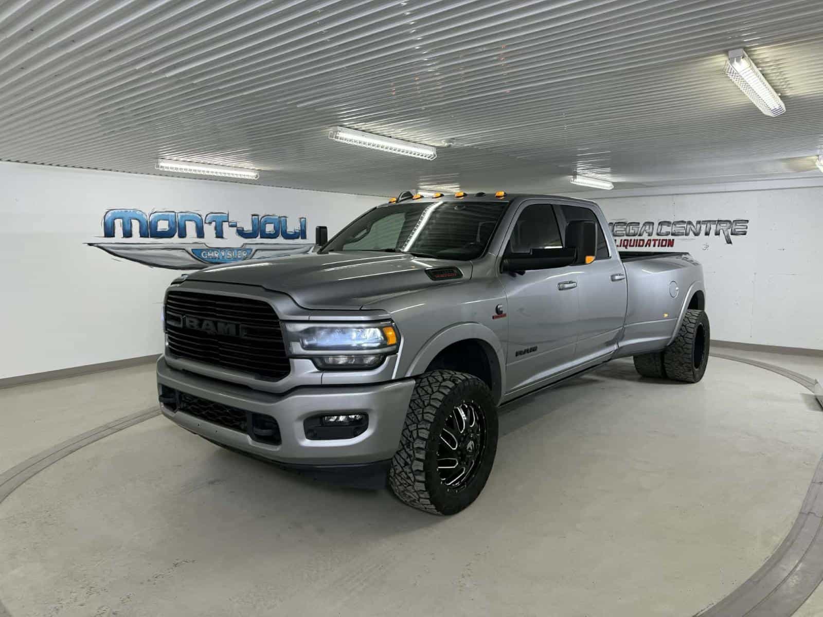 Image 2 RAM 3500 Laramie 2020