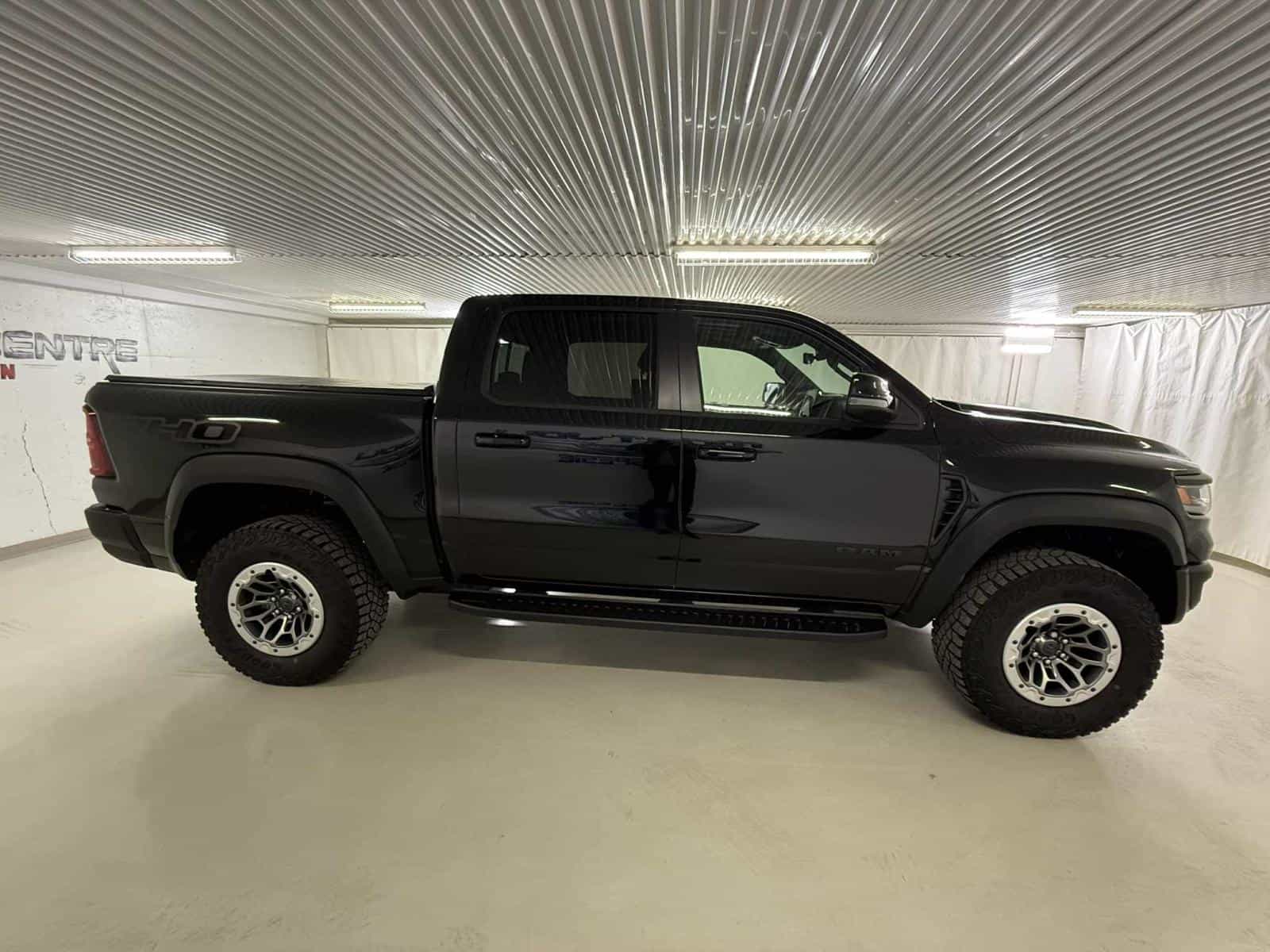 Image 4 RAM 1500 Rho RHO 2025