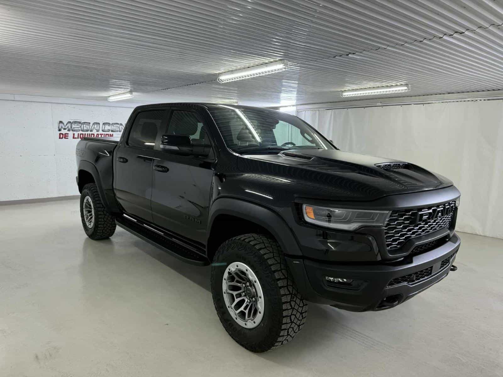 Image 3 RAM 1500 Rho RHO 2025