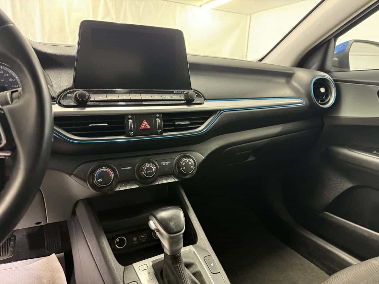 Image 12 Kia Forte LX 2021